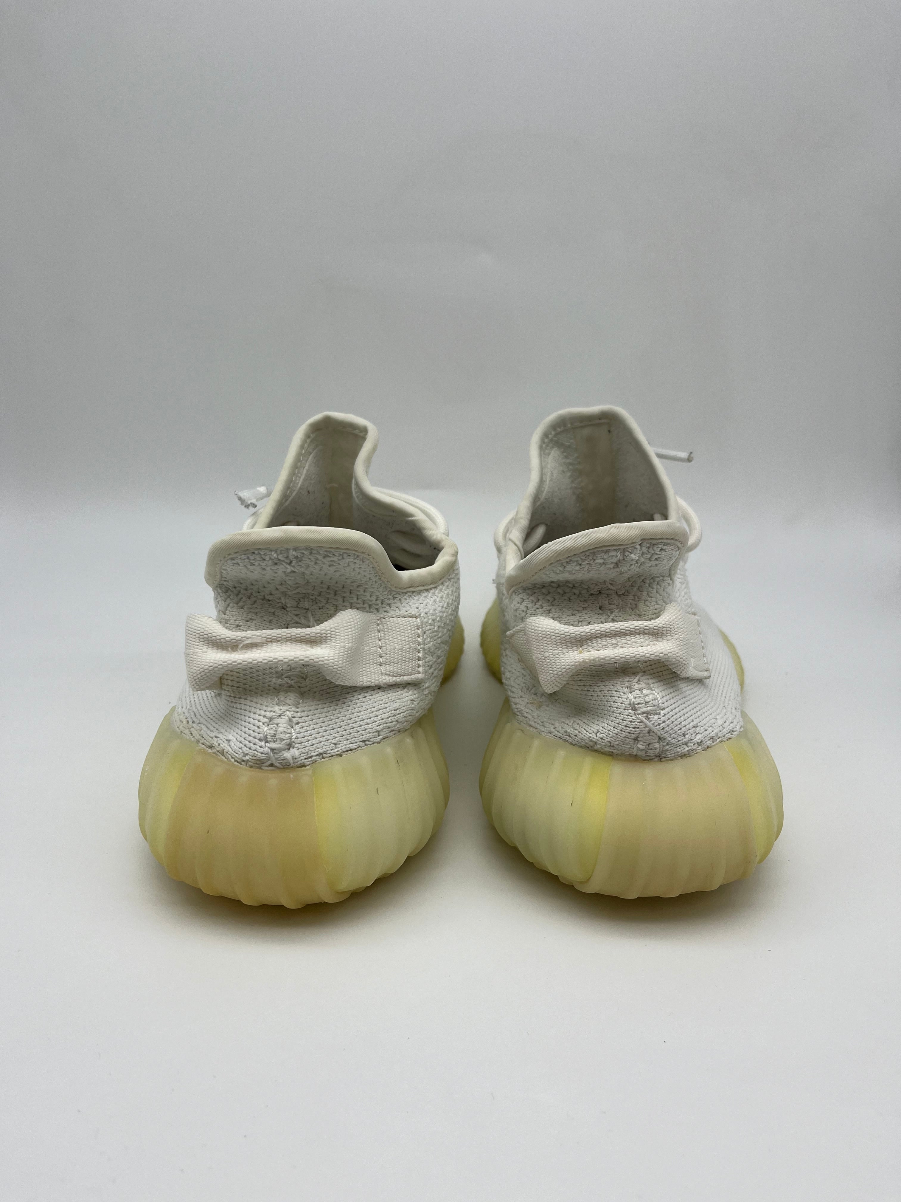 Használt - Yeezy 350 V2 Cream White (42)