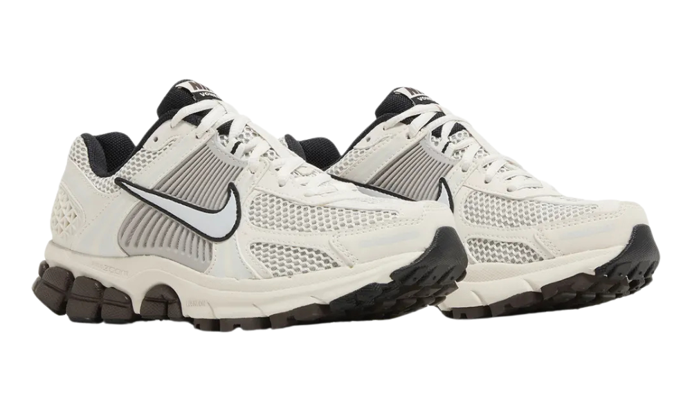 Nike Wmns Air Zoom Vomero 5 „Phantom”