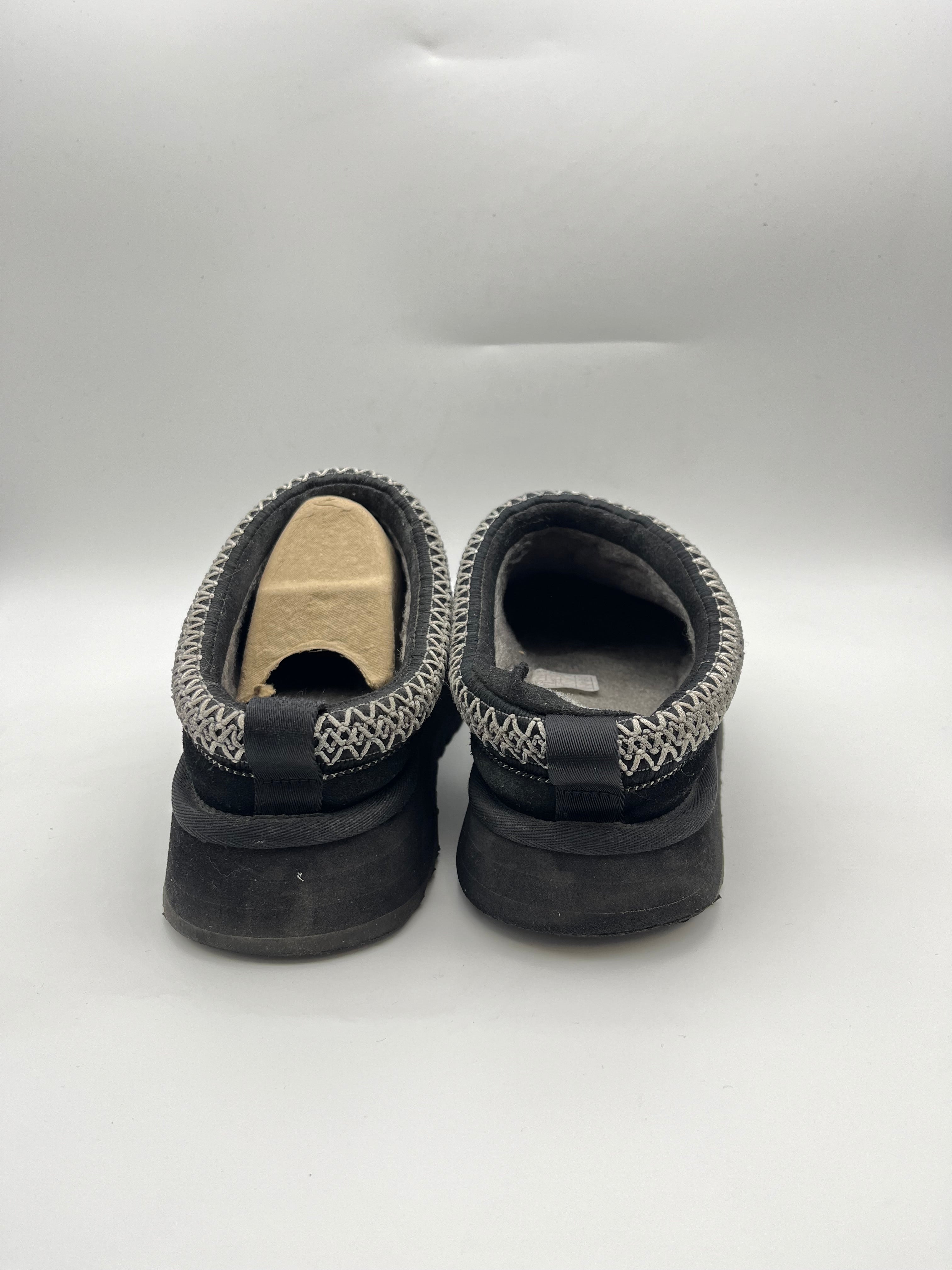 Használt - Ugg Tazz Black (40)