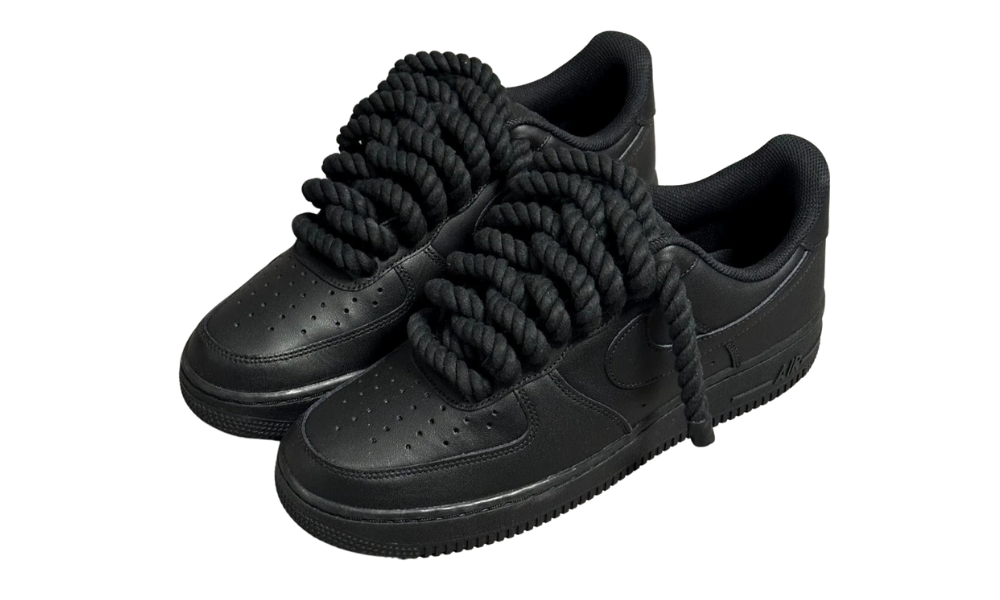 NIKE AIR FORCE 1 LOW 07 NEGRU NEGRU SIRETURI FORZI