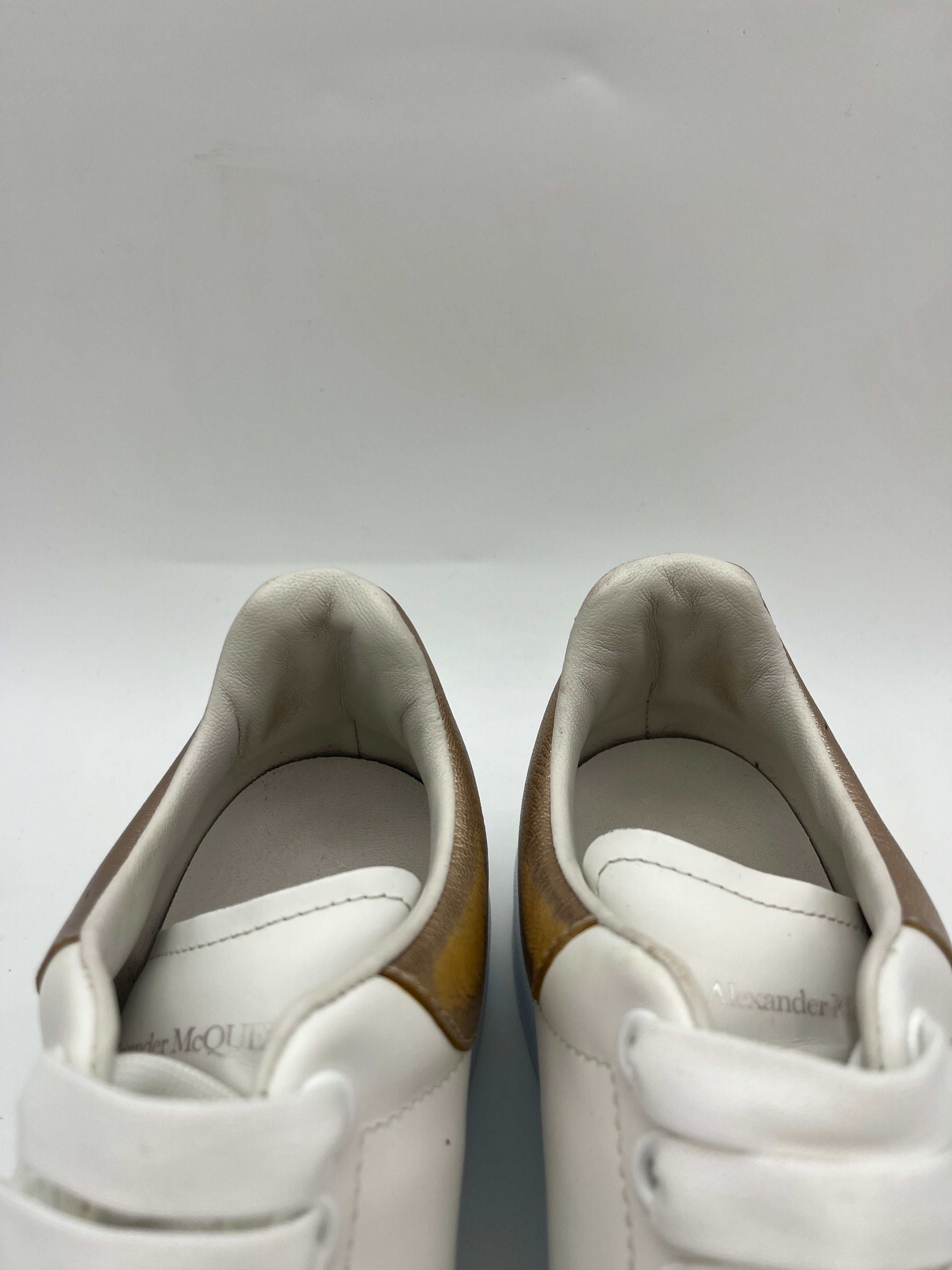 Használt - Alexander McQueen Rose Gold (37)