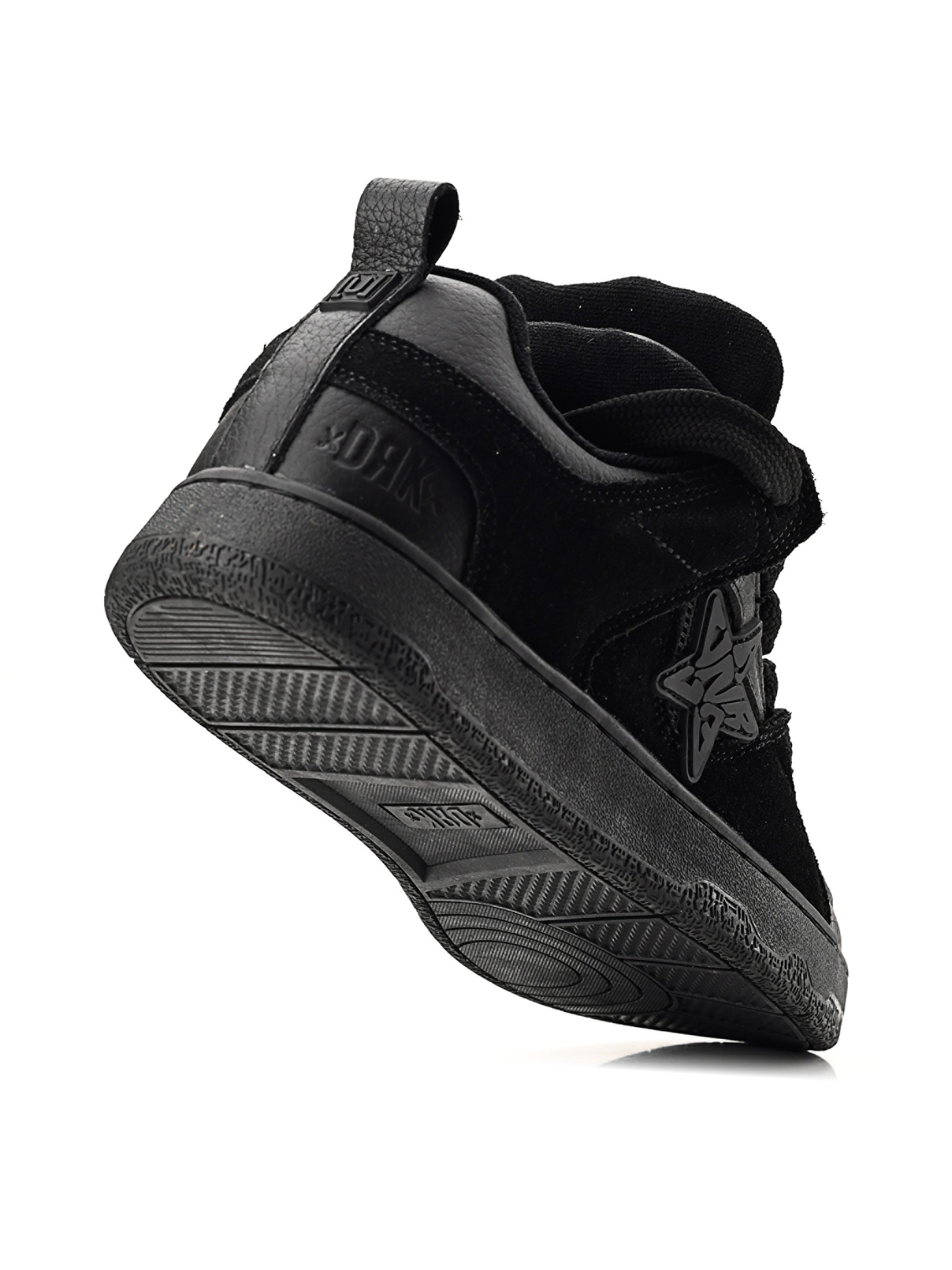 RARESTAR – Unreal x DRK Limitált Sneaker
