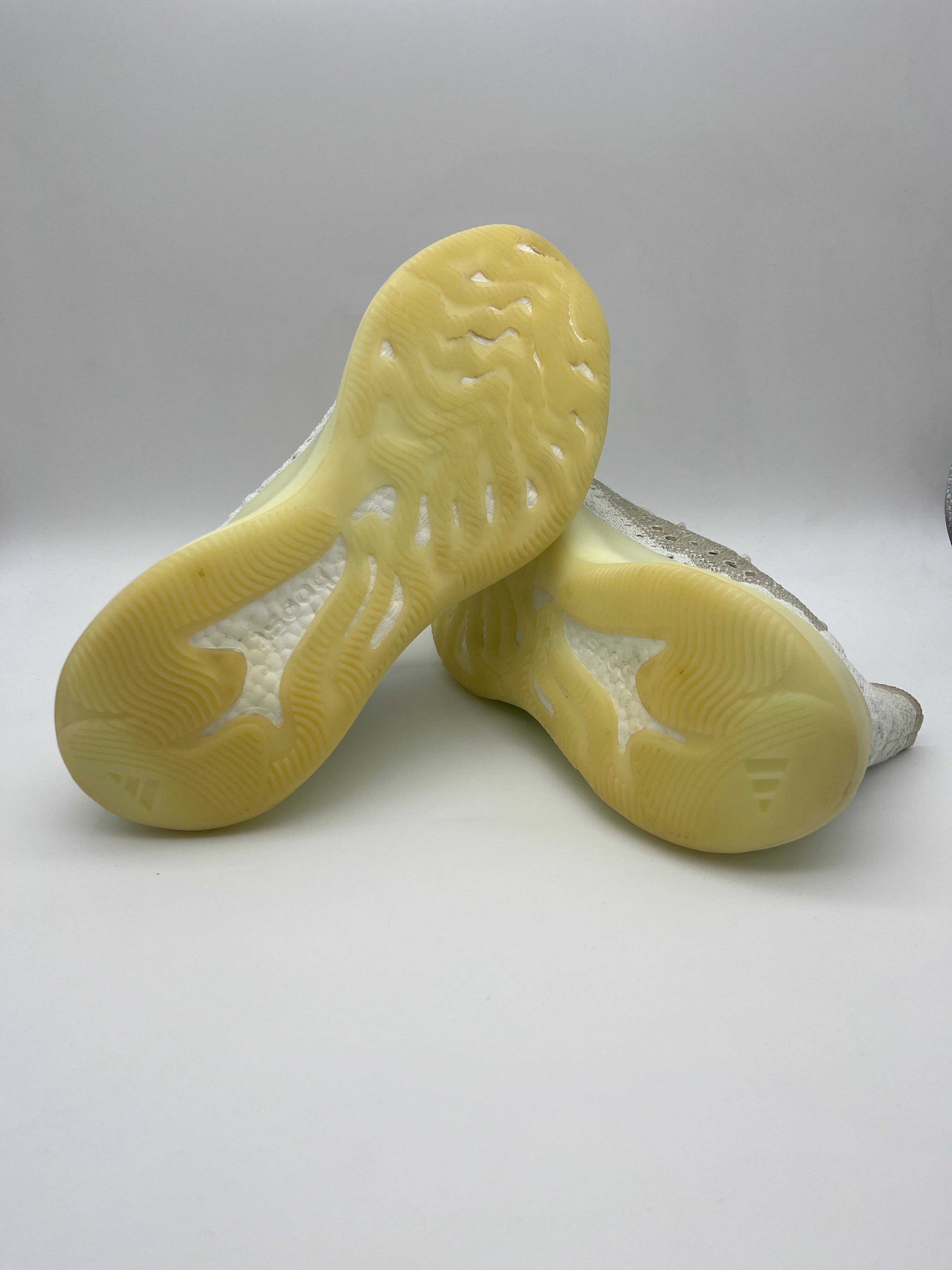 Használt - Yeezy 380 Calcite Glow (46)