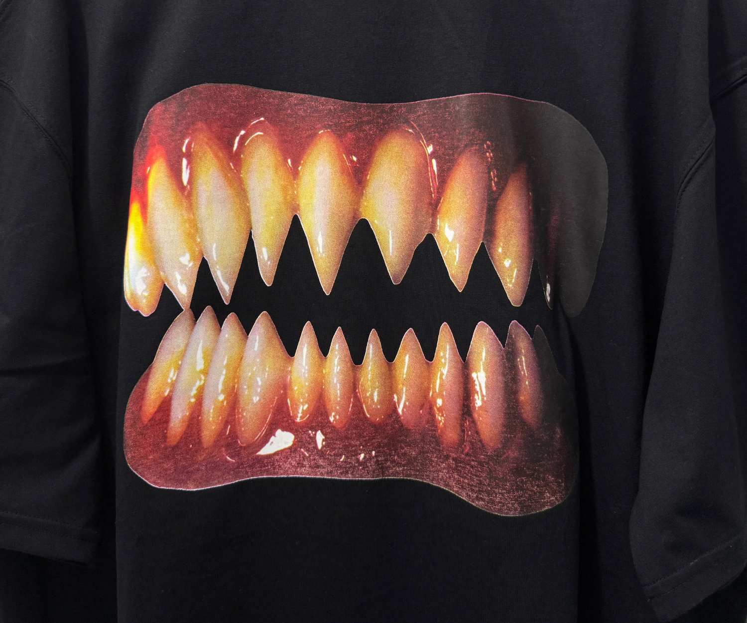 Psycho Budapest Teeth Tshirt