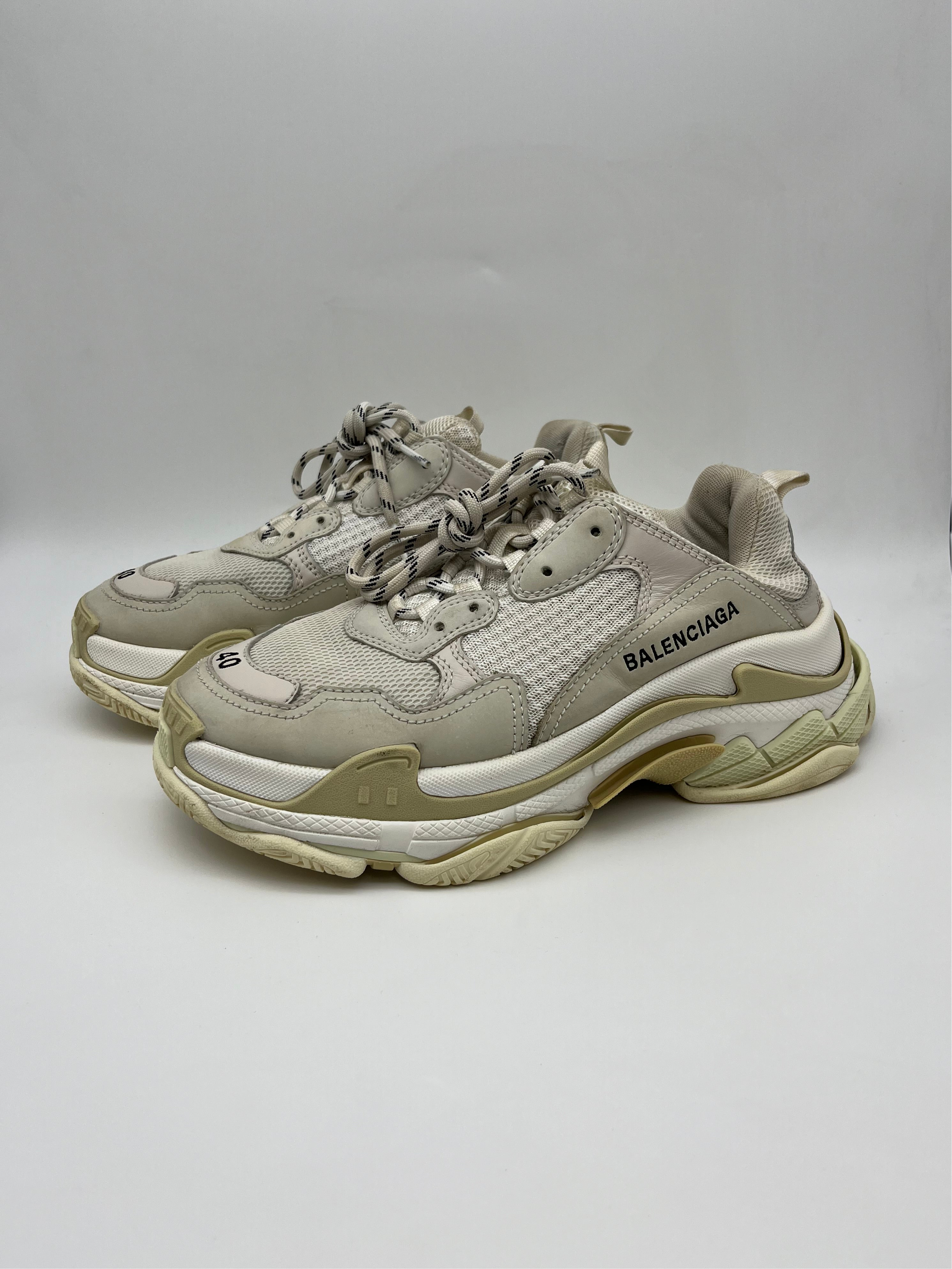 Használt - Balenciaga Triple S White (40)