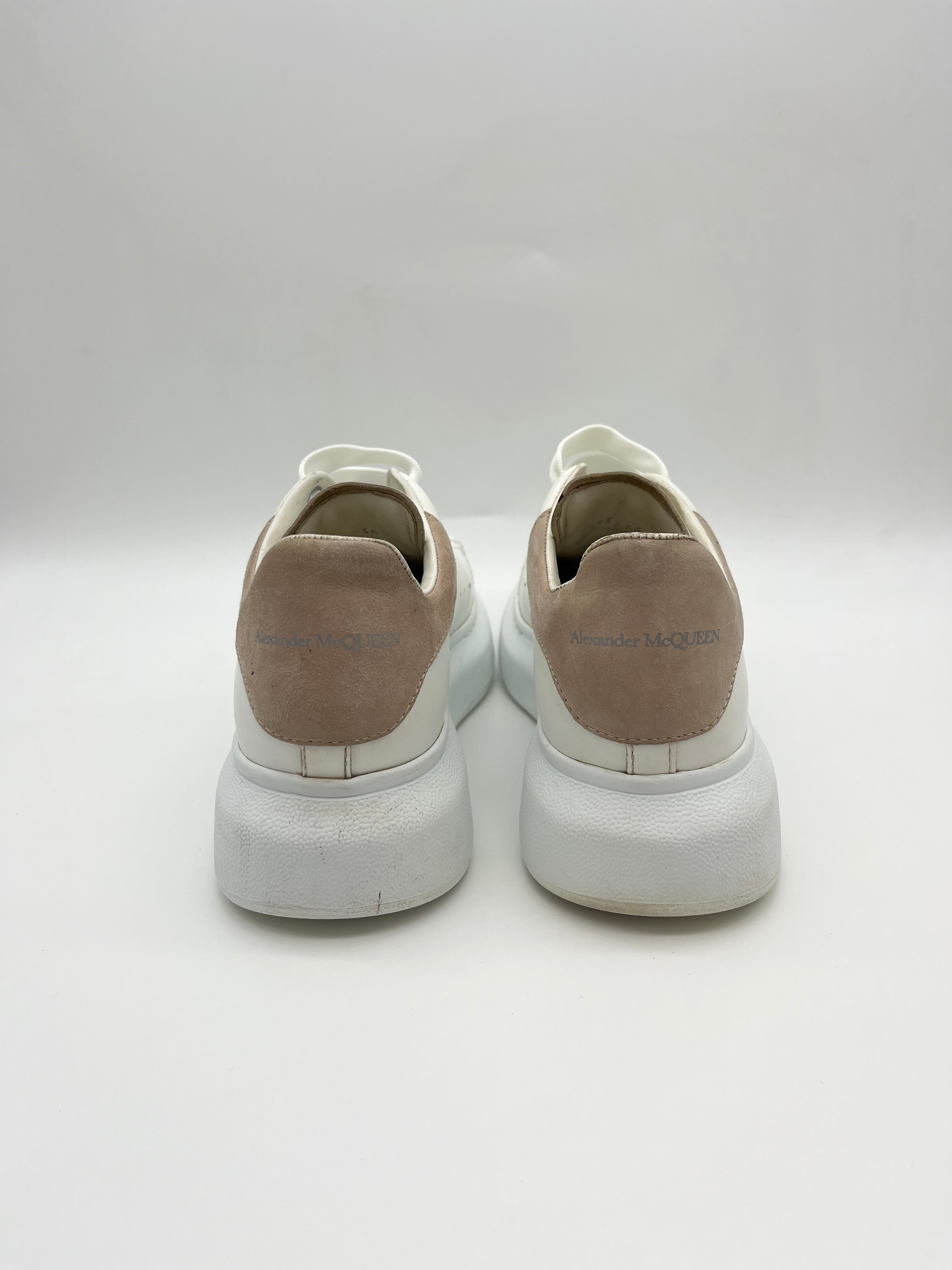 Használt - Alexander McQueen Nude Pink (36 1/2)