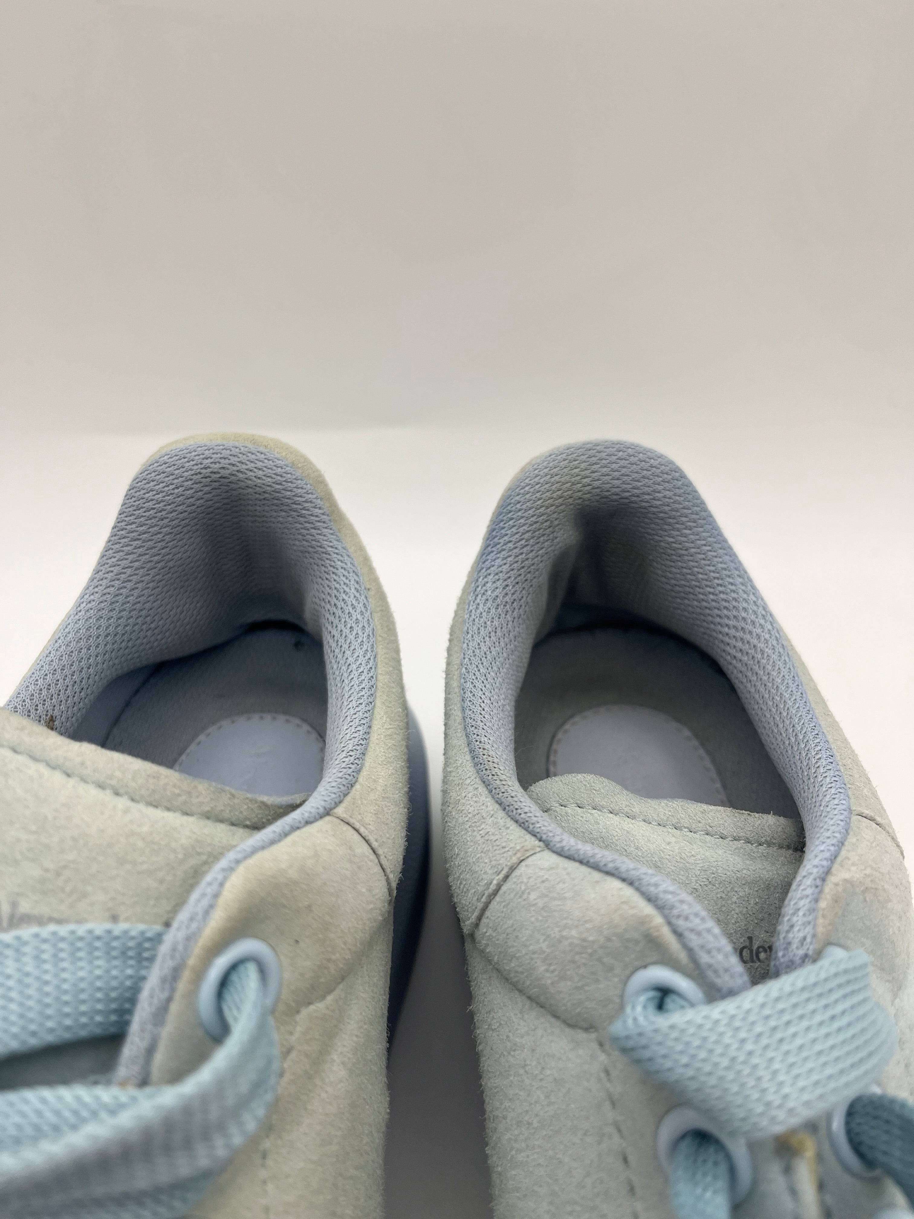 Használt - Alexander McQueen Blue Suede (38)