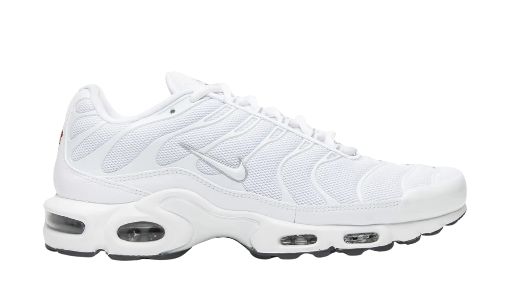 NIKE AIR MAX PLUS White