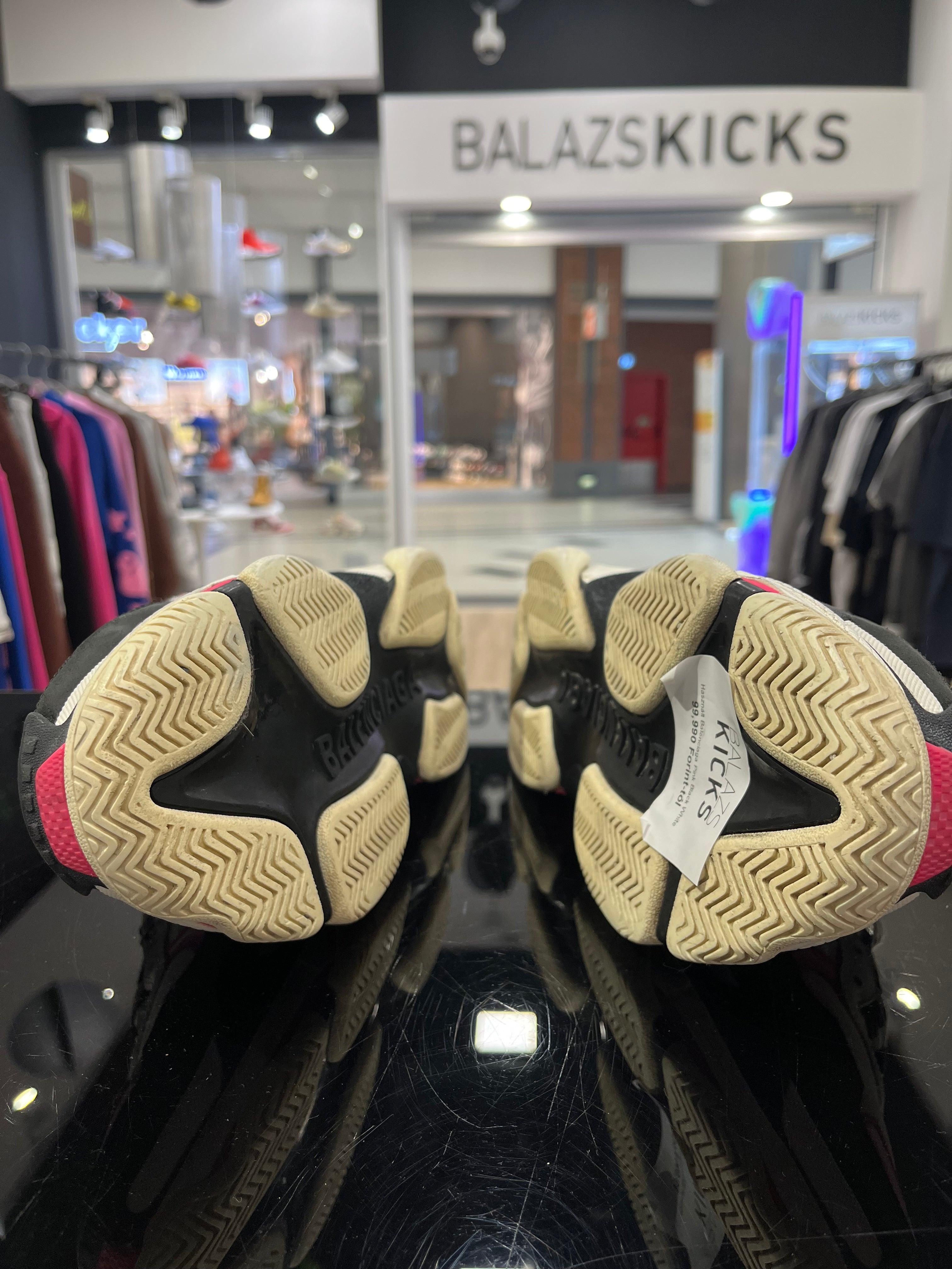 HASZNÁLT - Balenciaga Triple S Pink Black White (40)