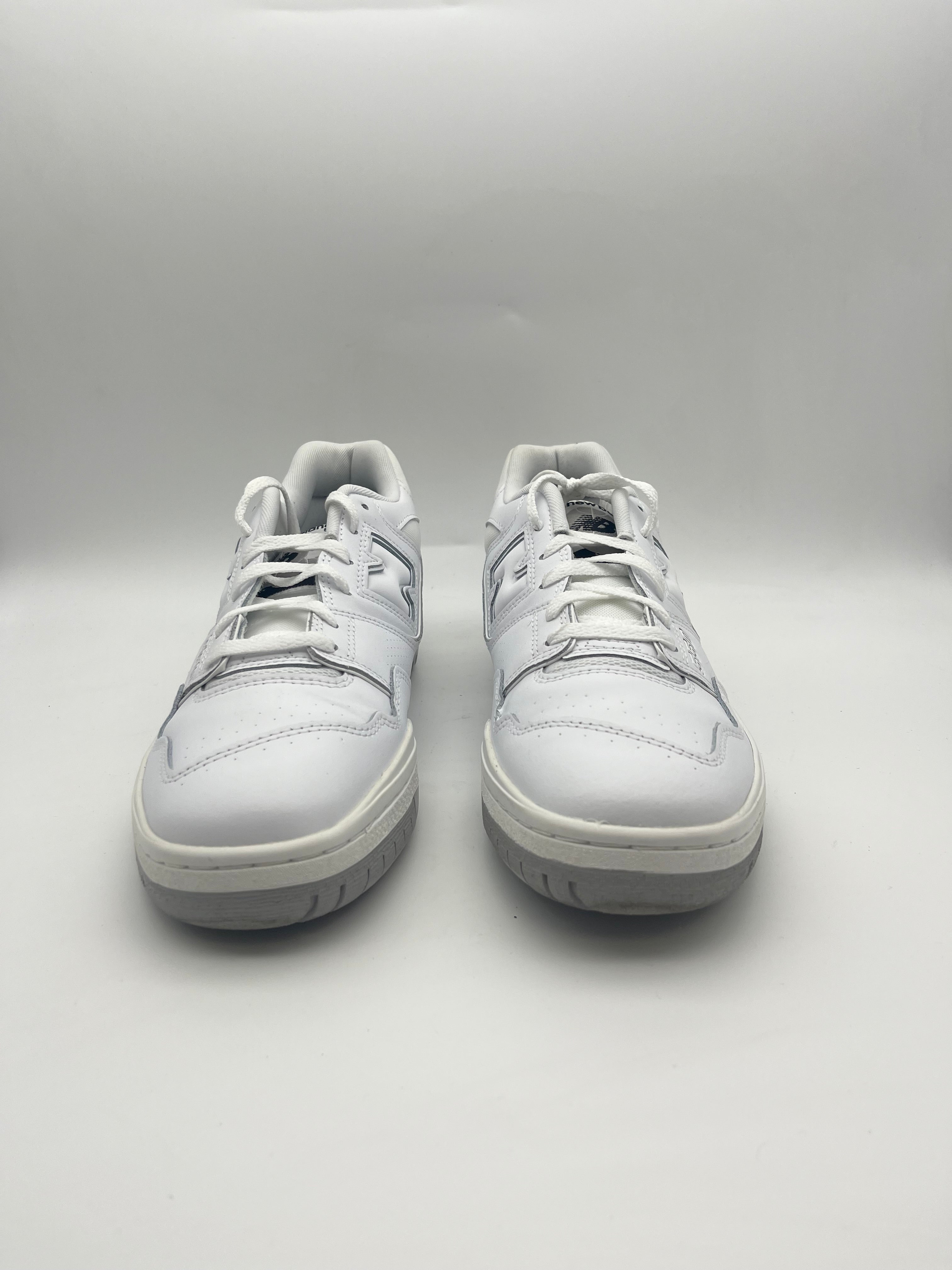 Használt - New Balance 550 Triple White (44 1/2)