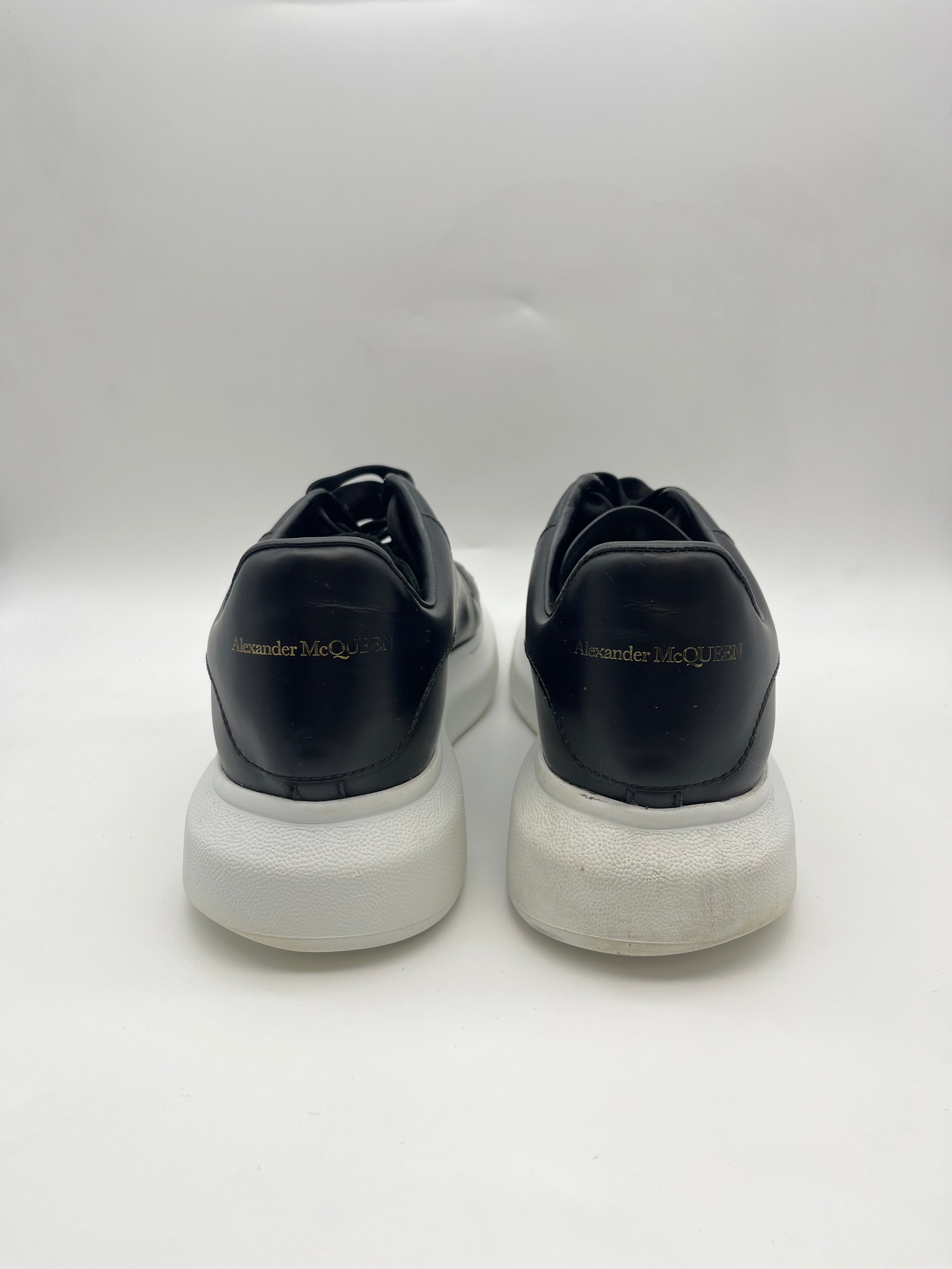 Használt - Alexander McQueen Black White Sole (43)