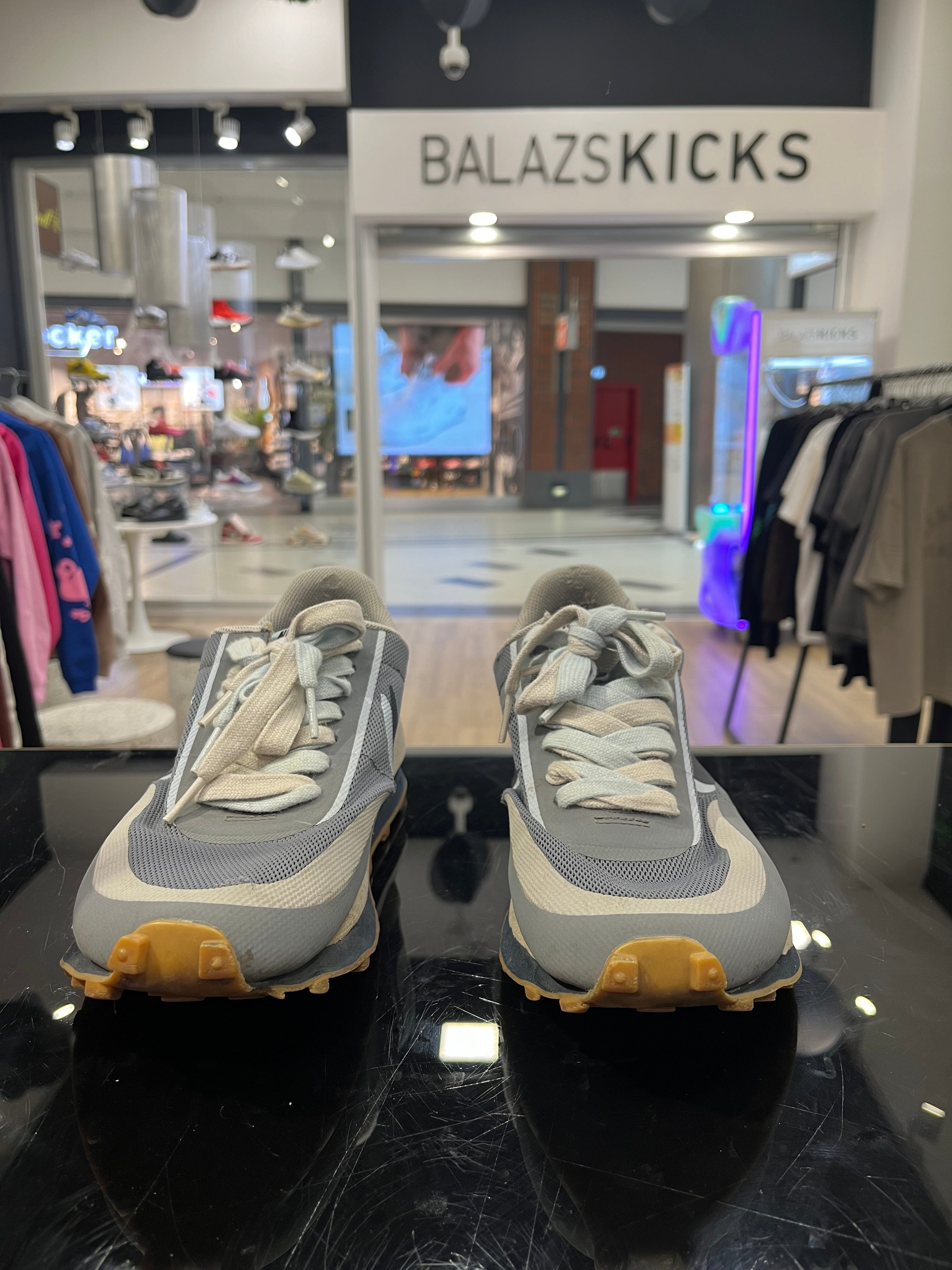 USED - Nike Sacai LD Waffle Cool Grey