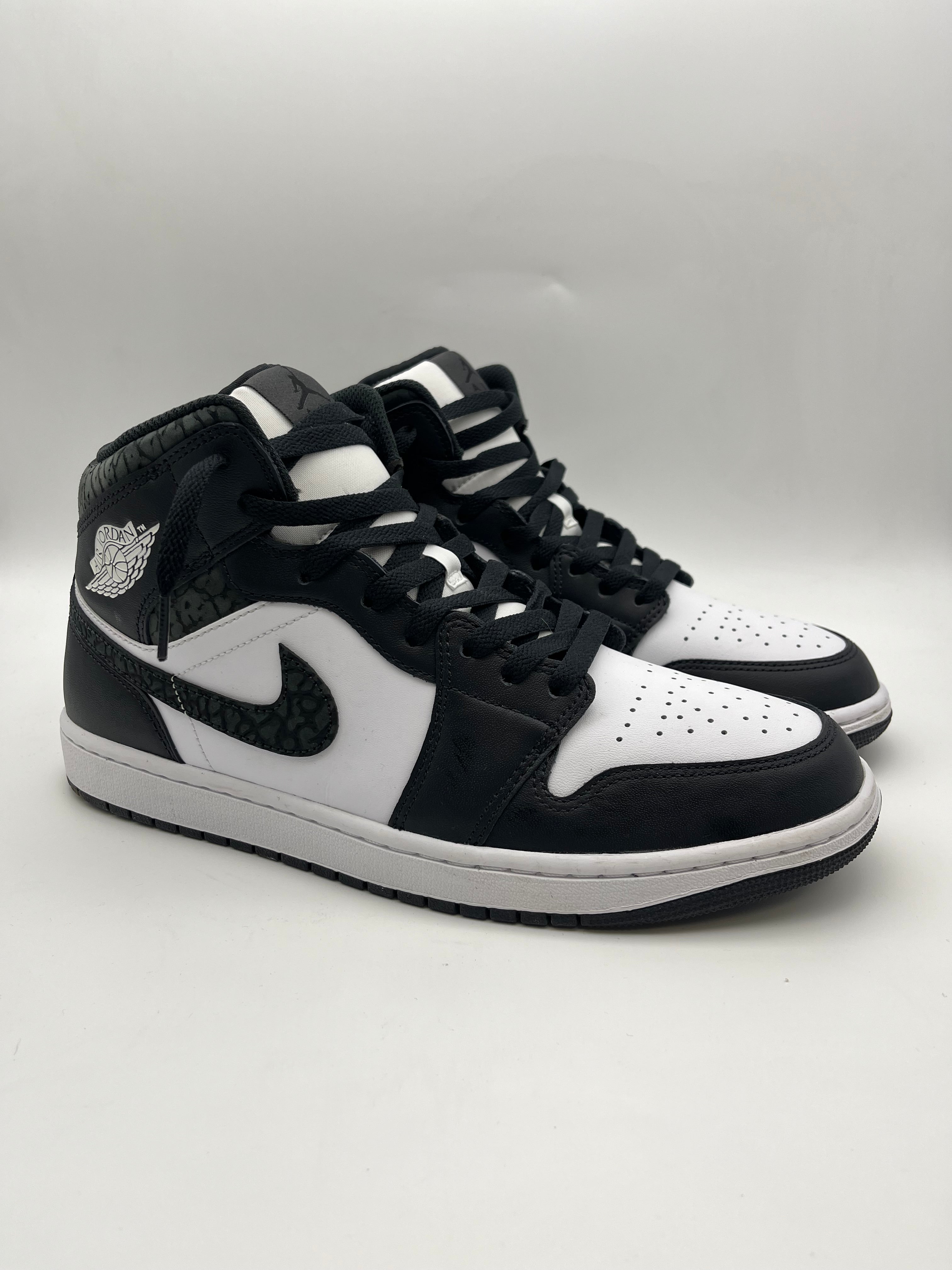Használt - Jordan 1 Mid Panda Elephant (44.5)