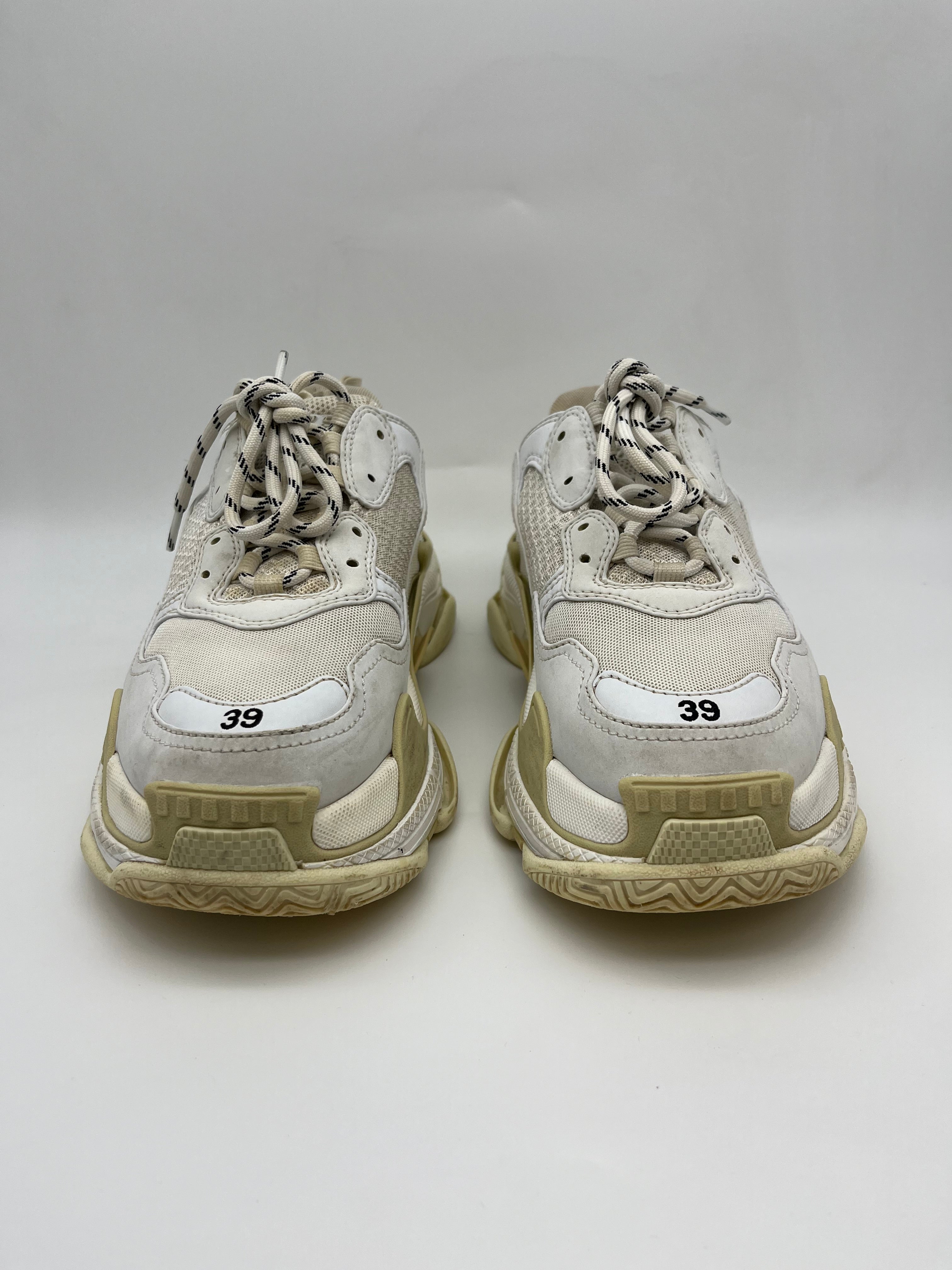 Használt - Balenciaga Triple S White (39)