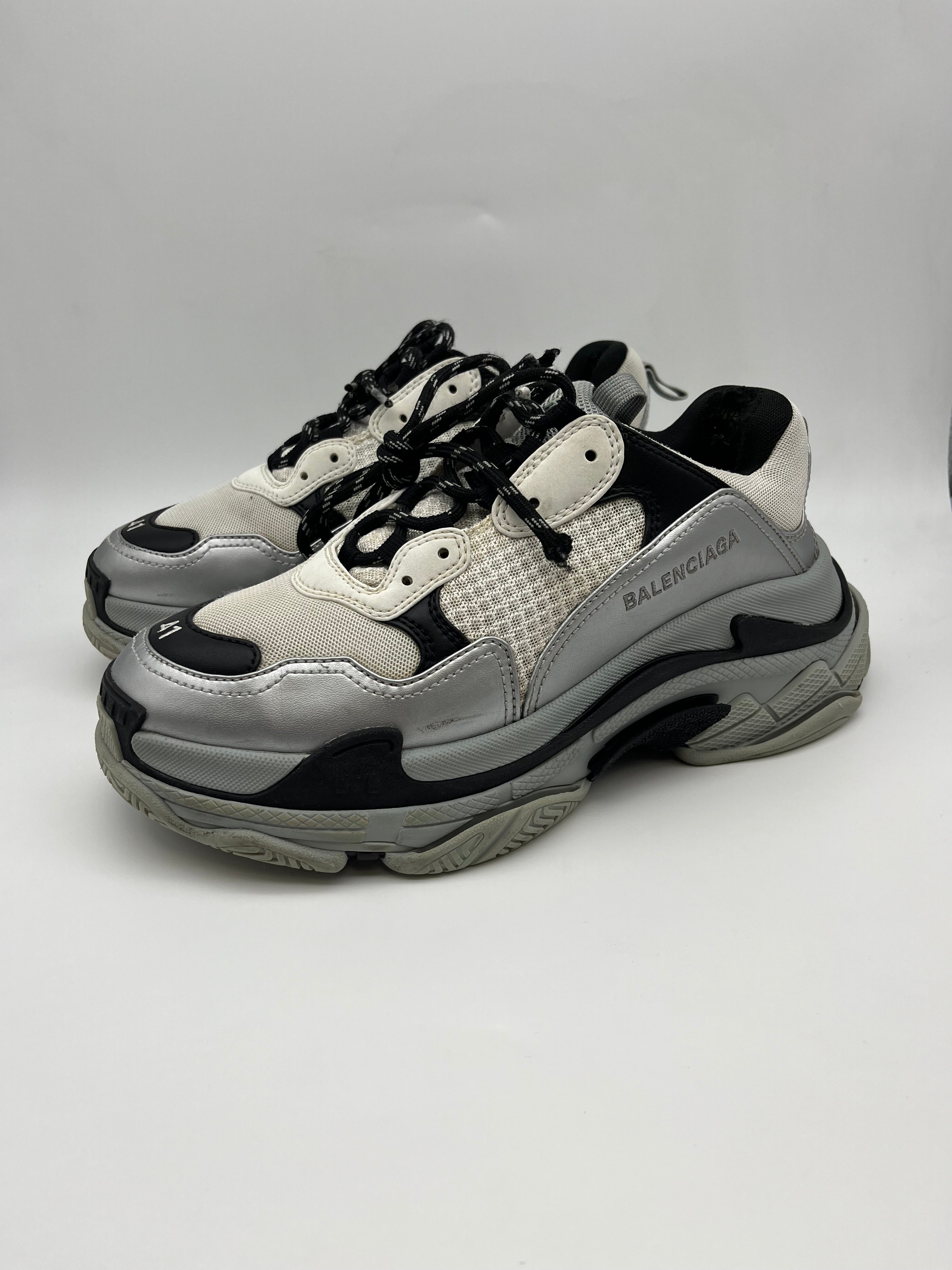 Használt - Balenciaga Triple S Silver (41)