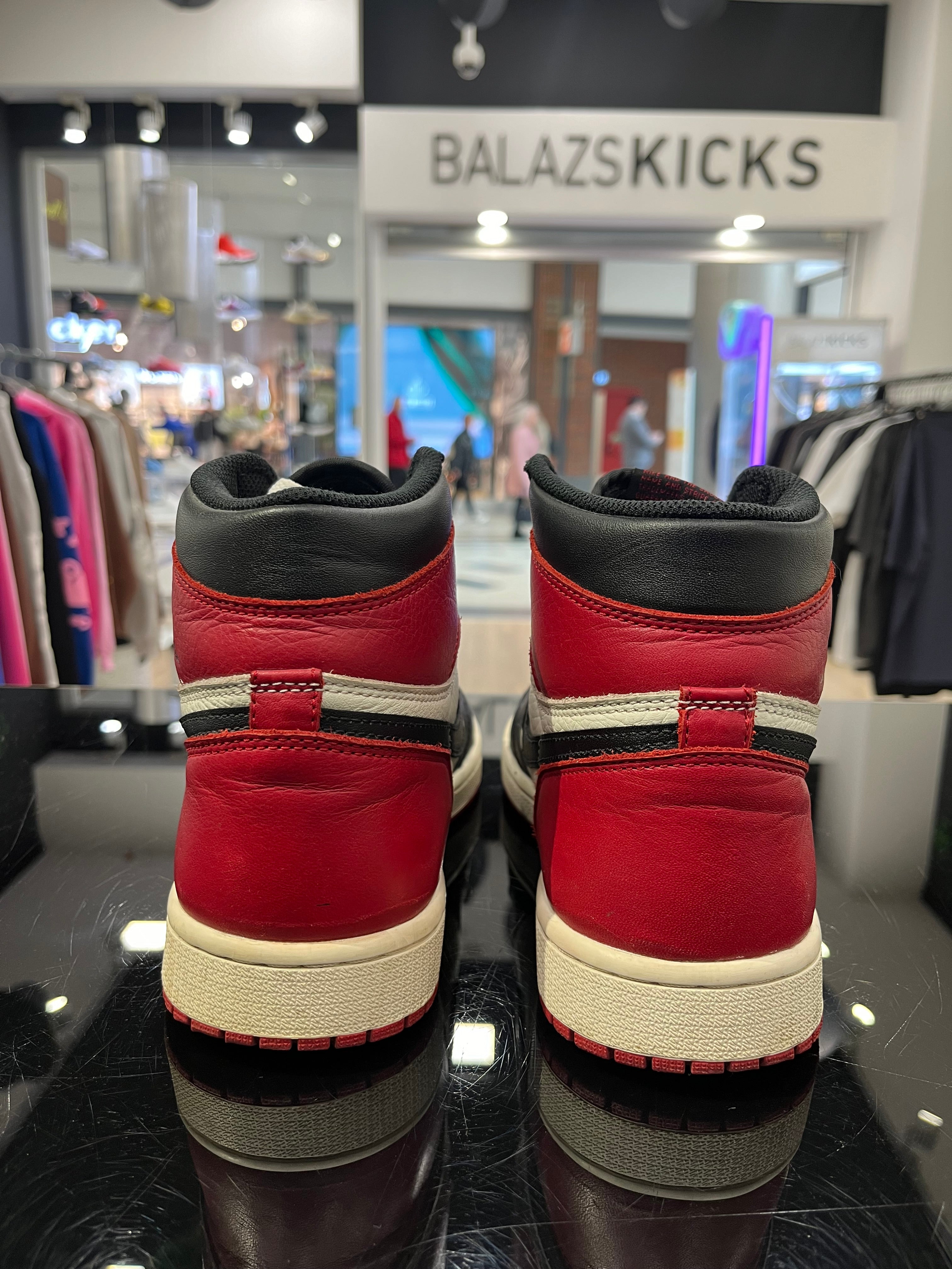HASZNÁLT - Jordan 1 High OG Bred Toe