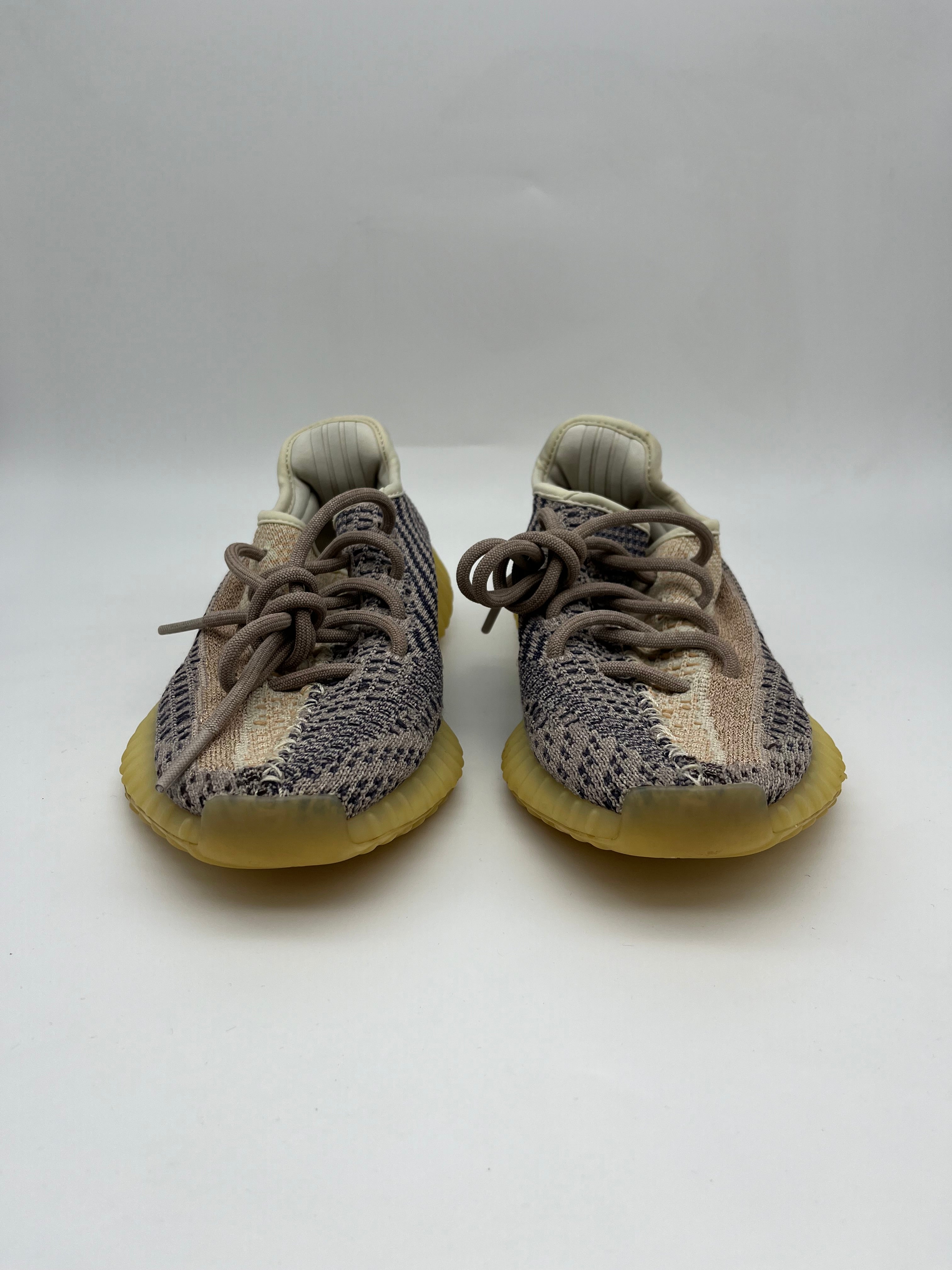 Használt - Yeezy 350 V2 Ash Pearl (36 2/3)