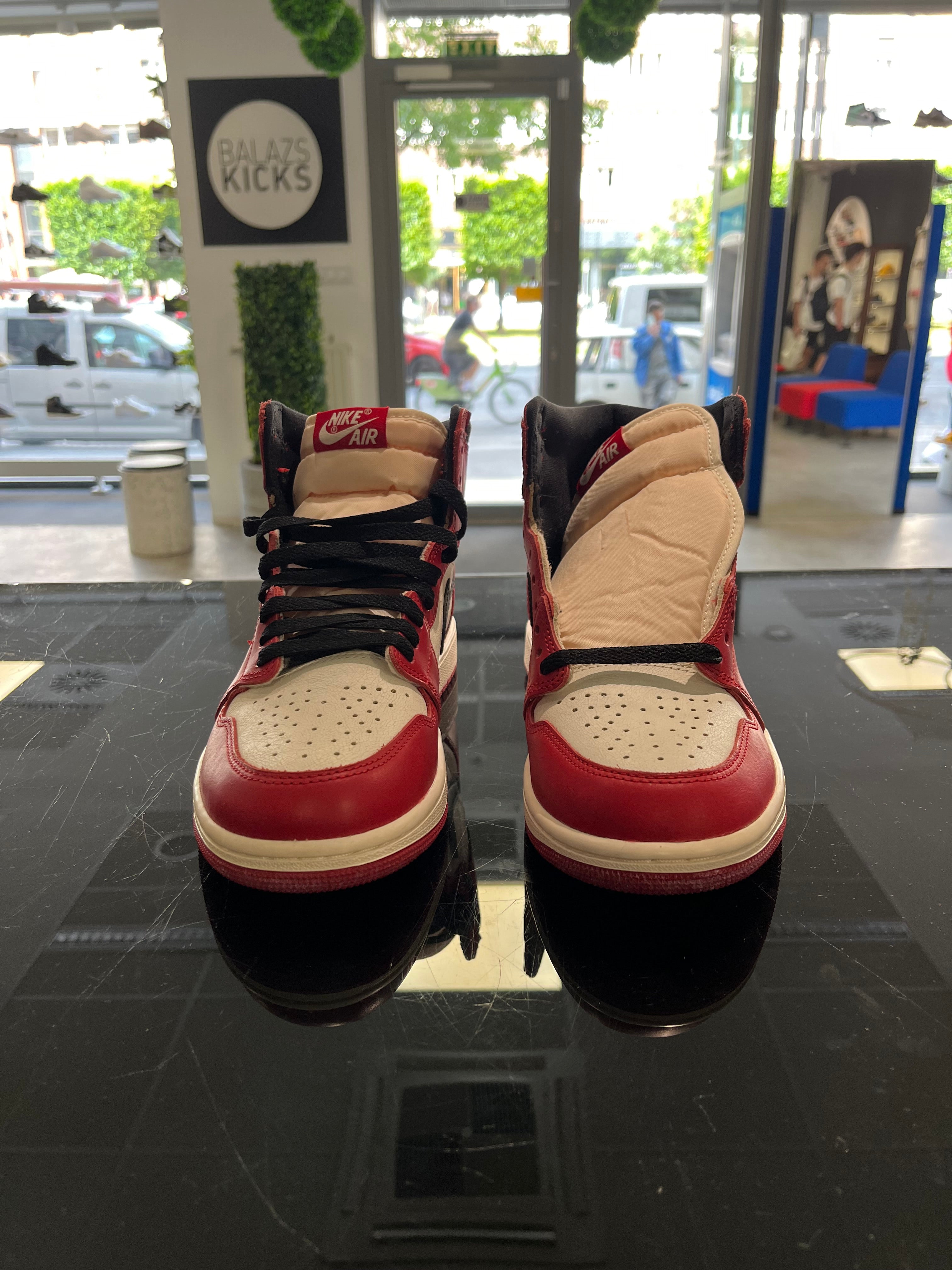 Használt - Jordan 1 High Lost and Found