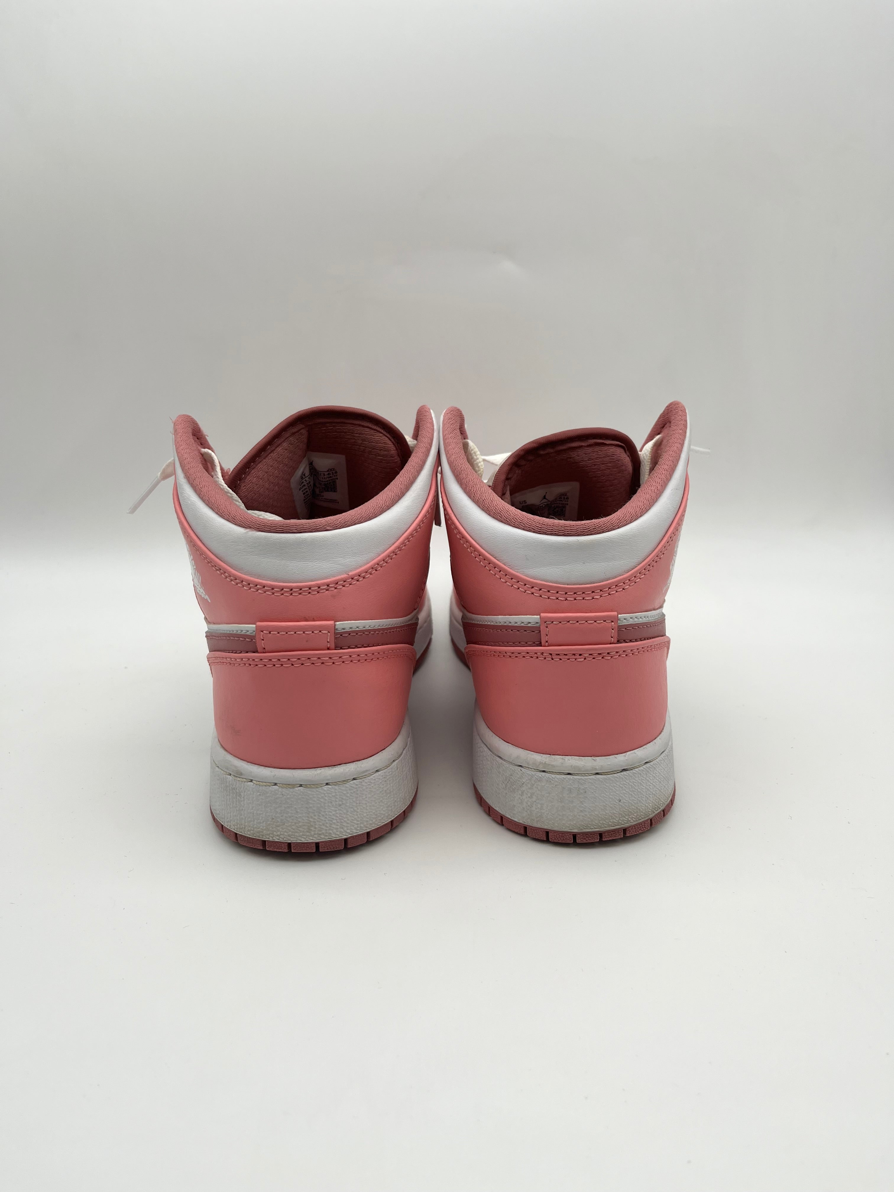 Használt - Jordan 1 Mid Valentines (38.5)