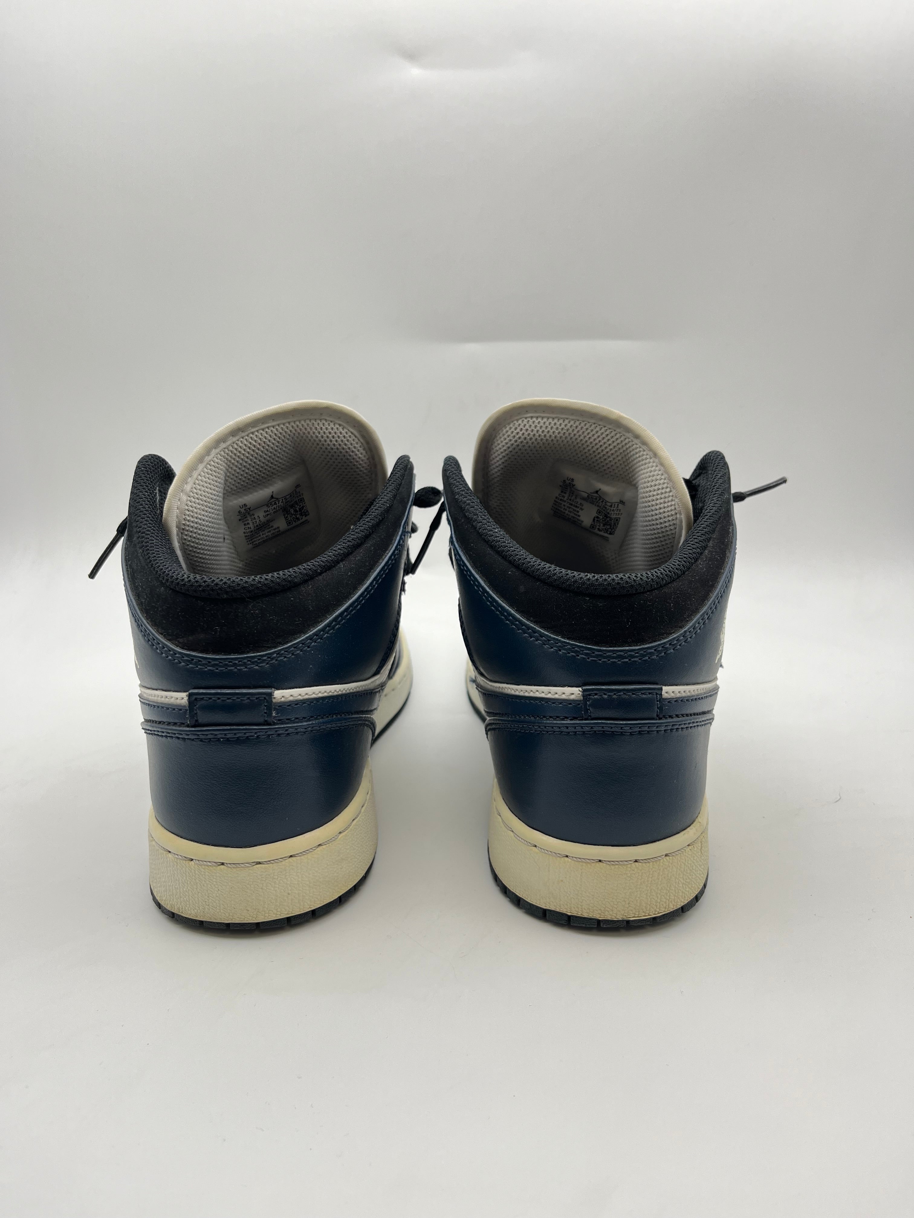 Használt - Jordan 1 Mid Armory Navy (39)