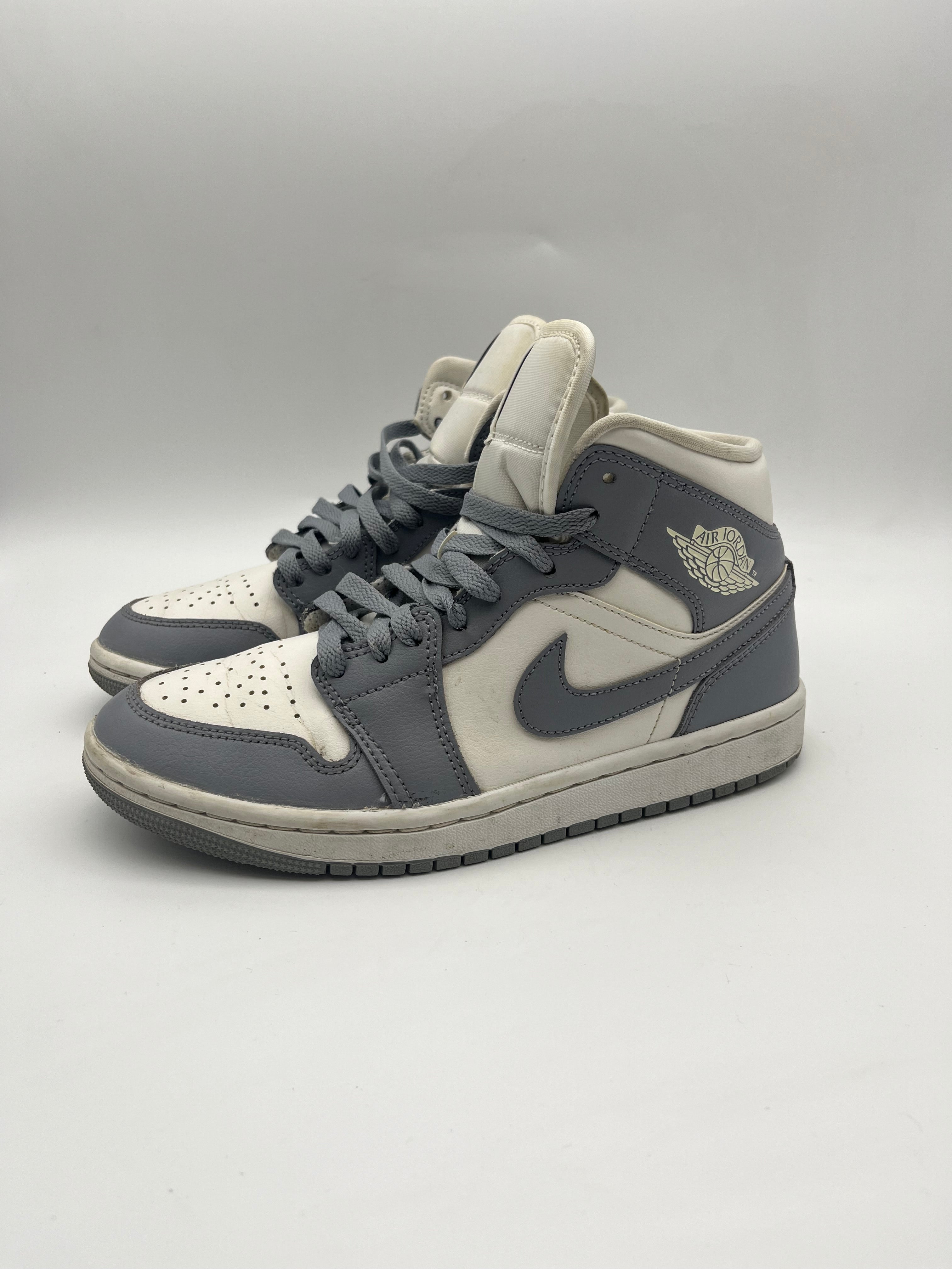 Használt - Jordan 1 Mid Stealth (38)