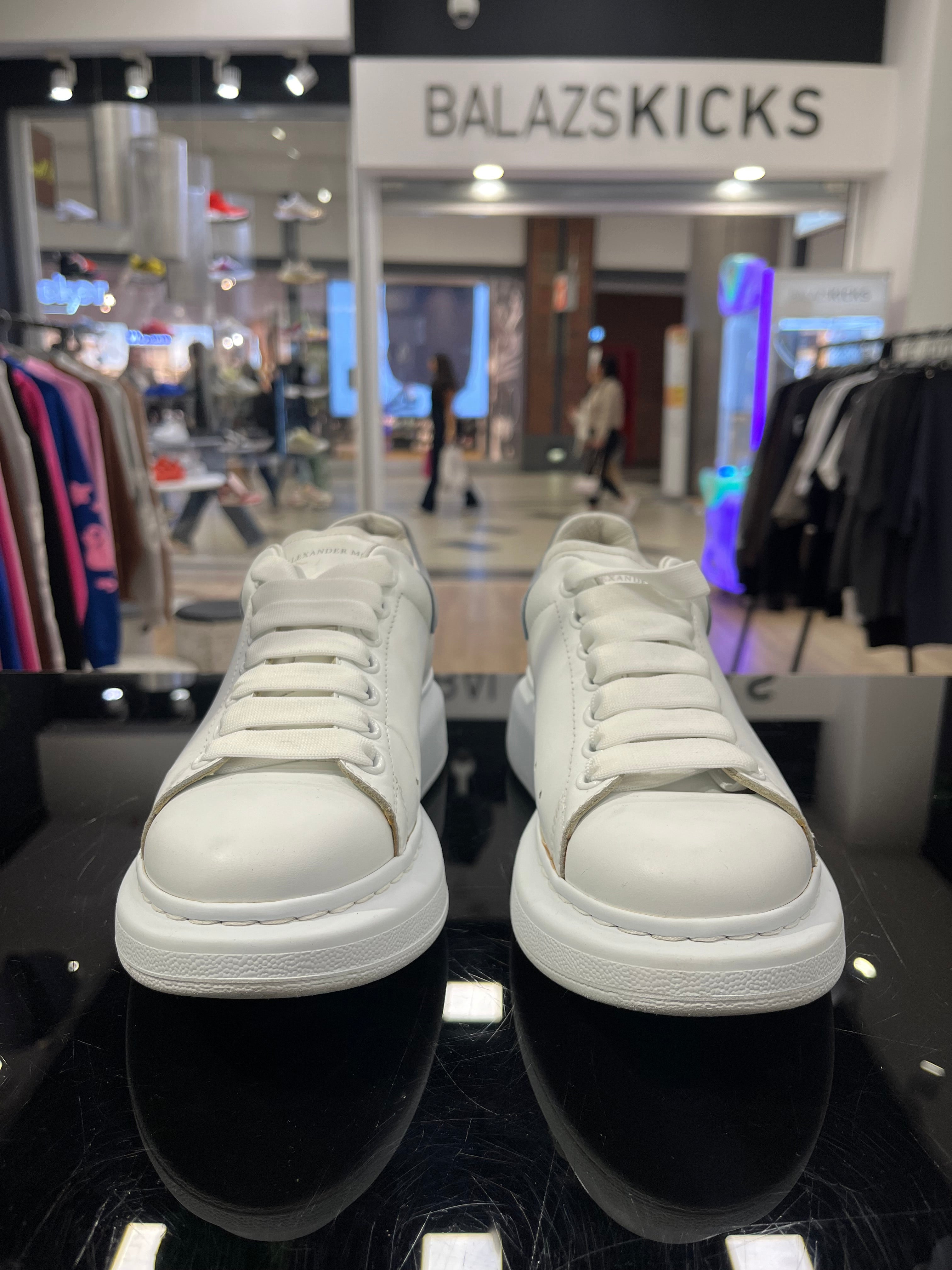HASZNÁLT - Alexander McQueen White Light Blue Heel (37 1/2)