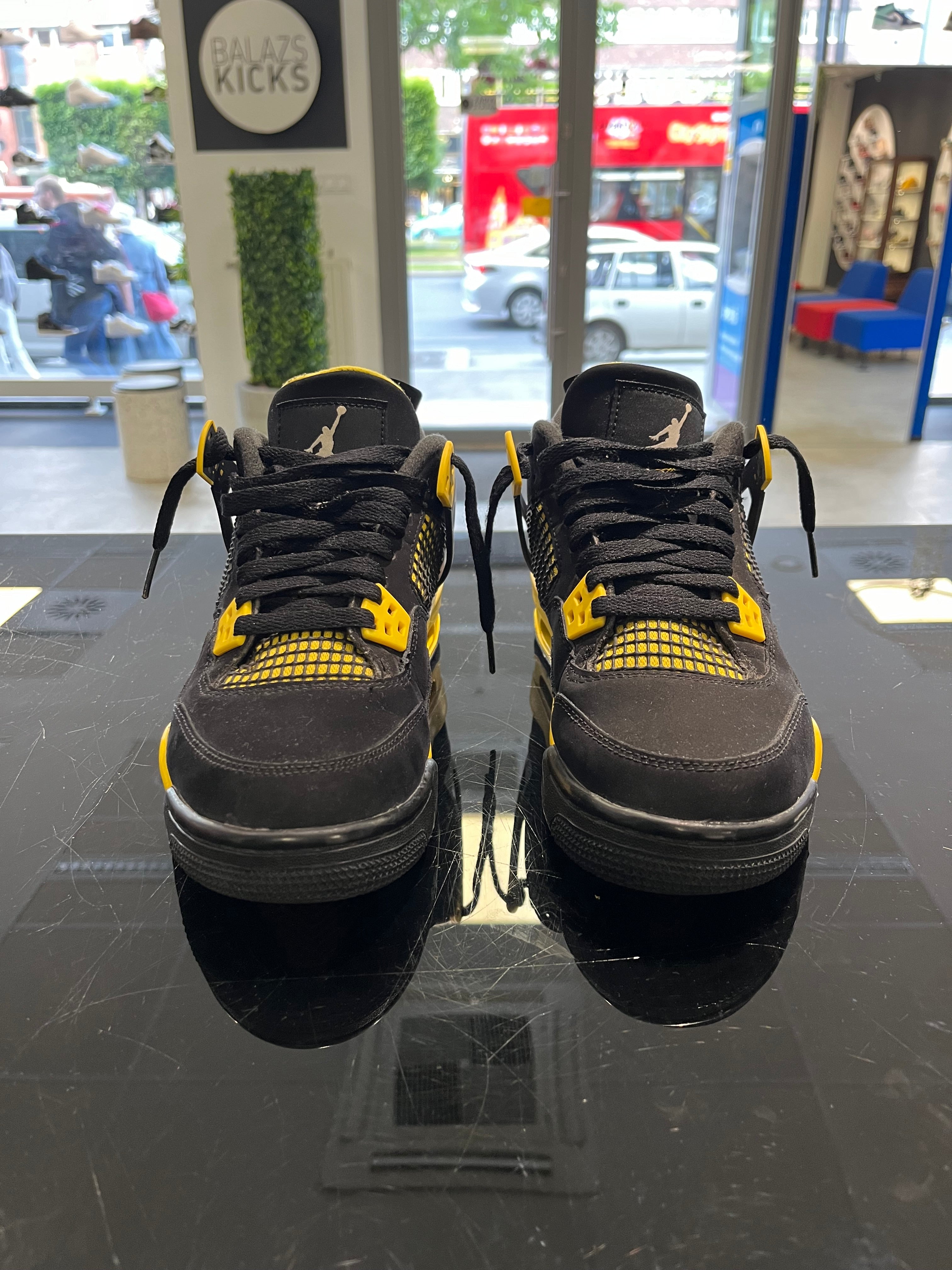 Használt - Jordan 4 Yellow Thunder