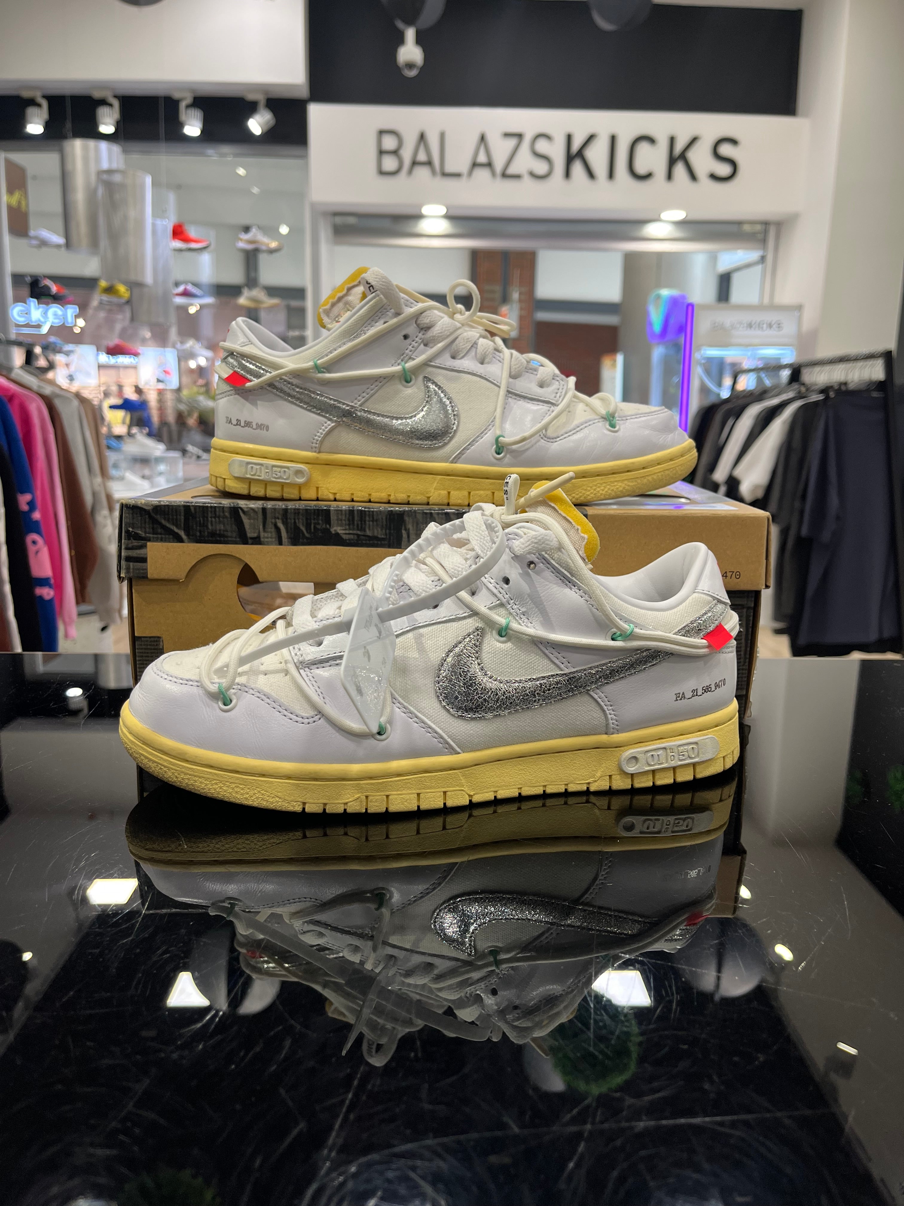 HASZNÁLT - Off White Dunk Low 1/50