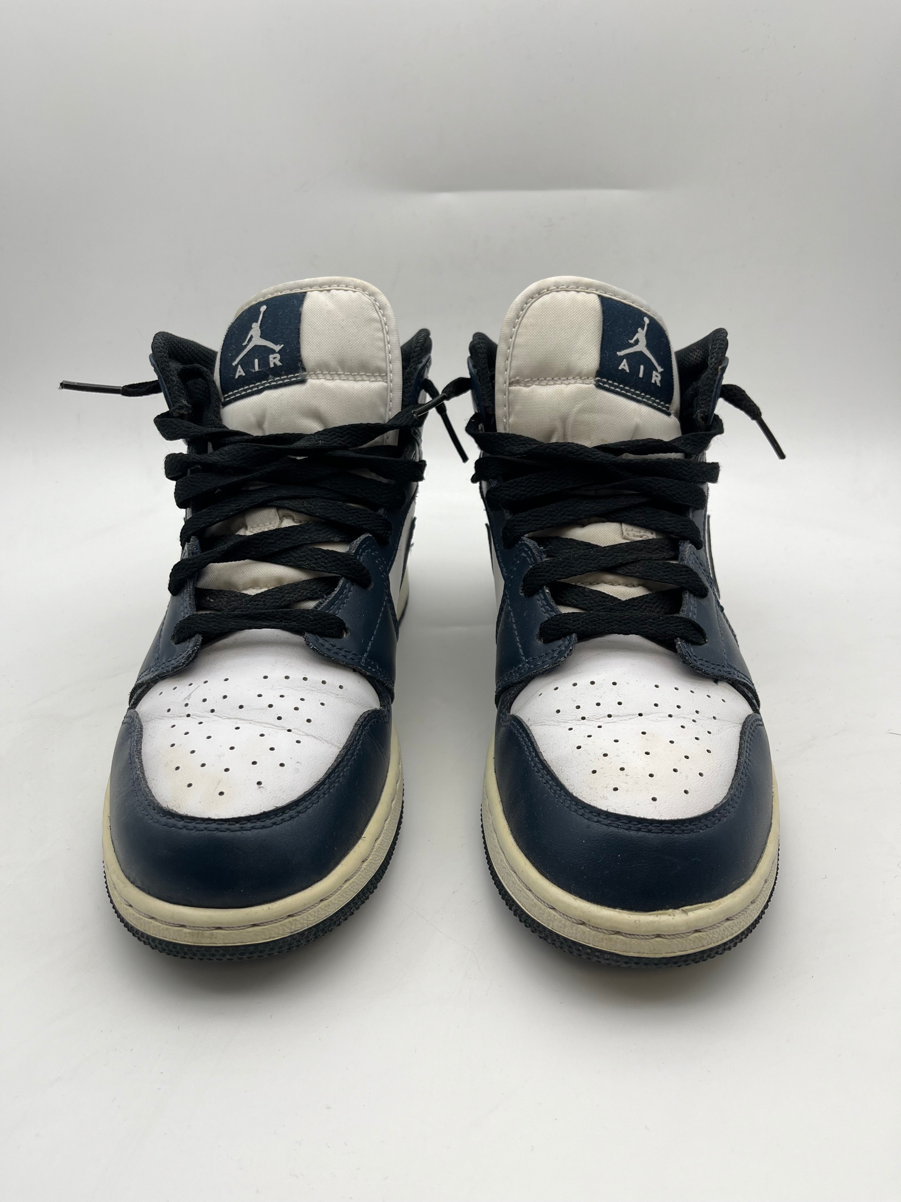 Használt - Jordan 1 Mid Armory Navy (39)