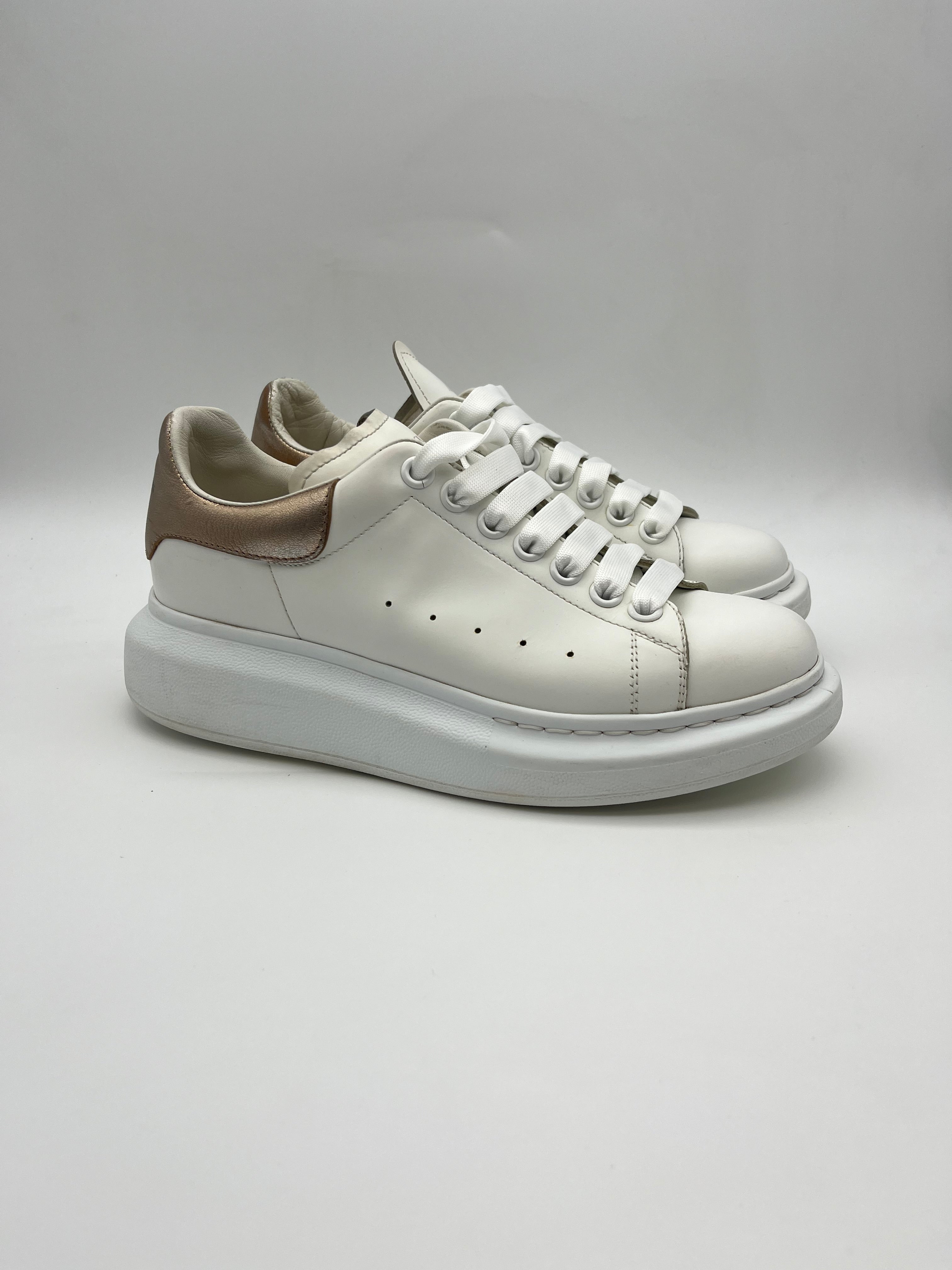 Használt - Alexander McQueen Rose Gold (38)