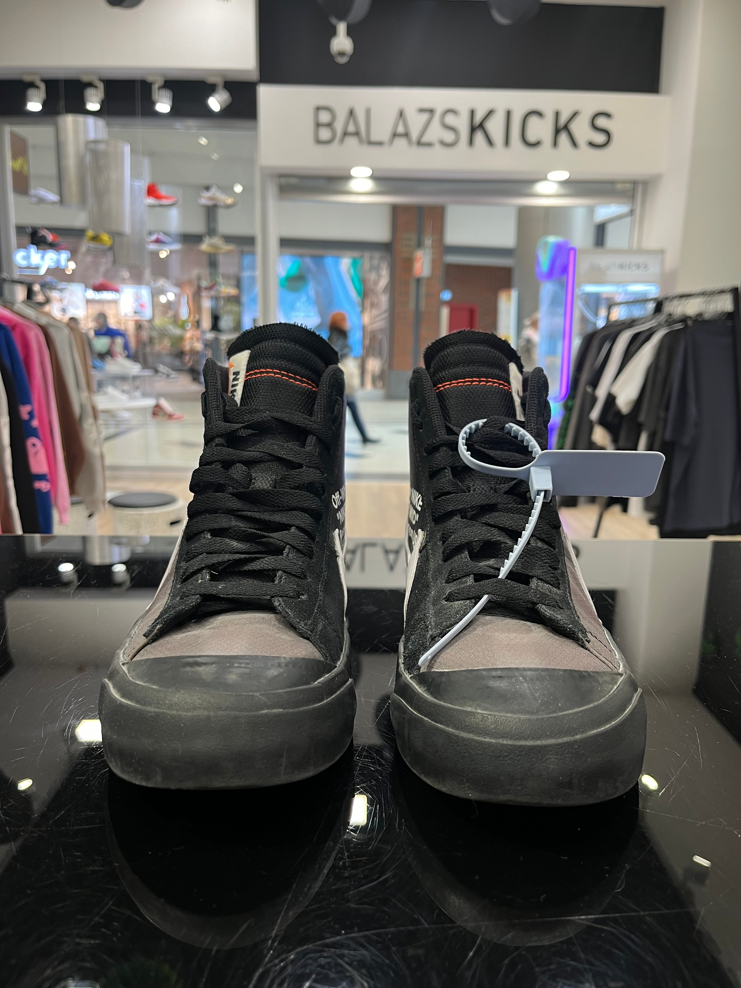 HASZNÁLT - Off White Blazer Black