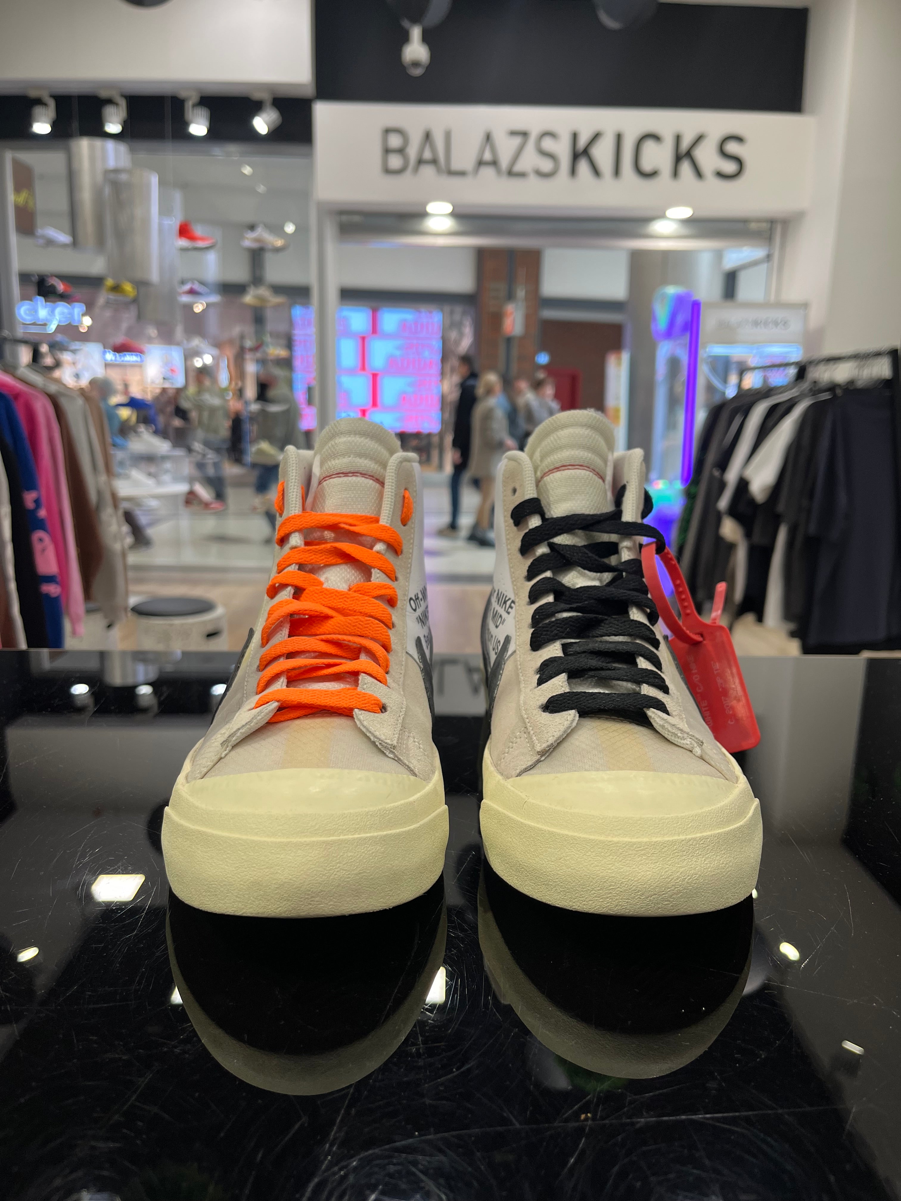 HASZNÁLT - Off White Blazer White
