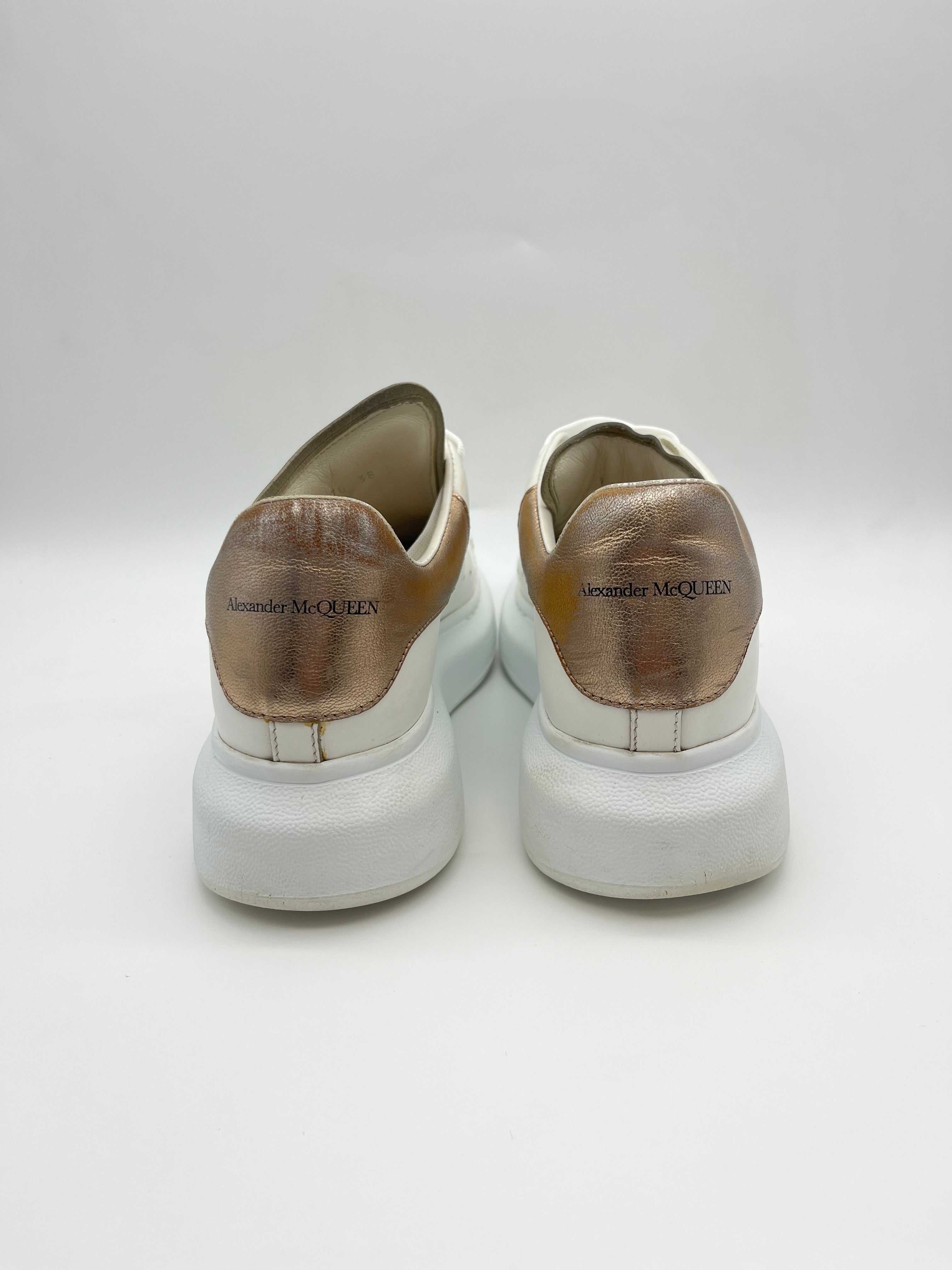 Használt - Alexander McQueen Rose Gold (38)