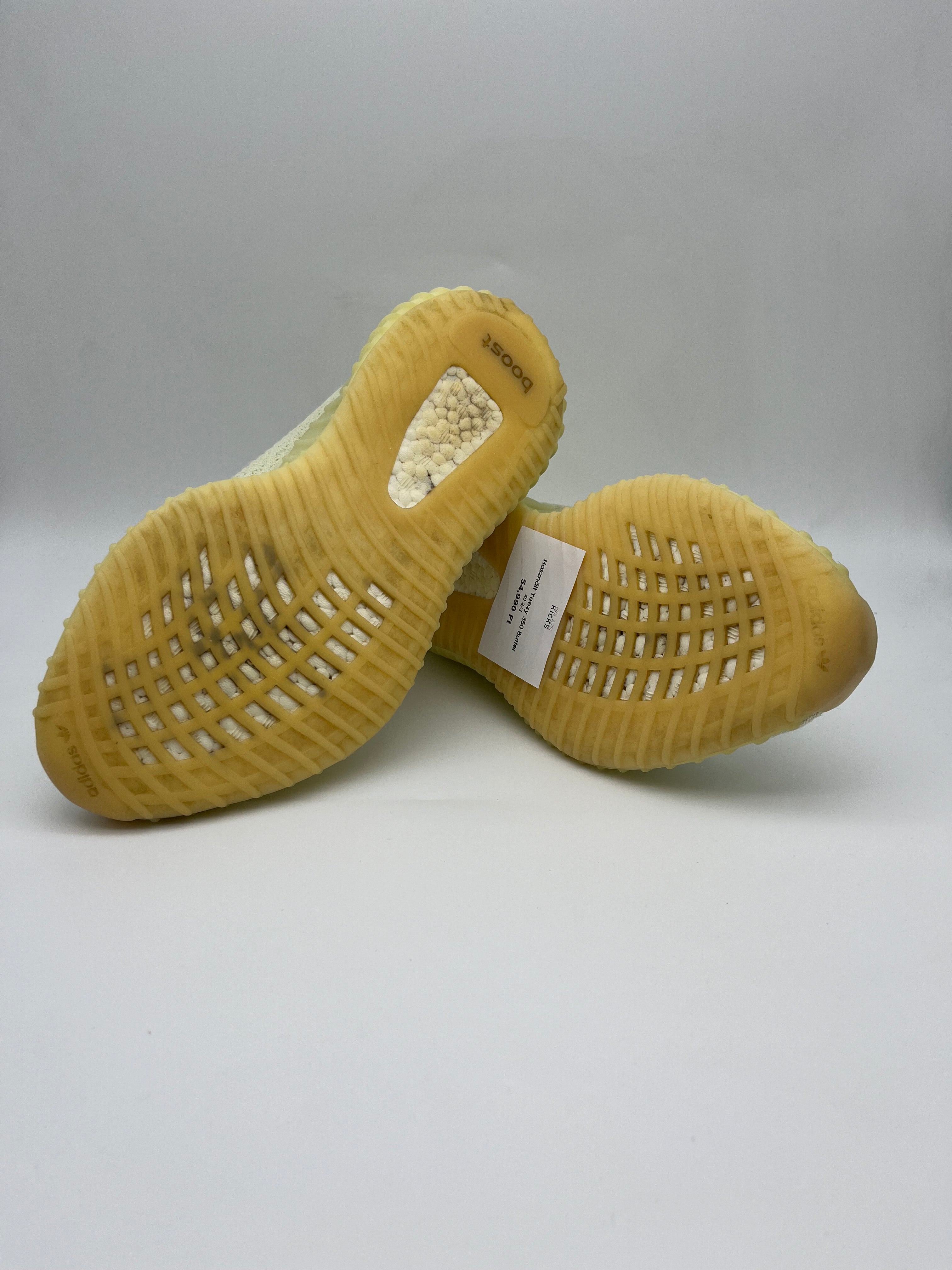 Használt - Yeezy 350 V2 Butter (40 2/3)