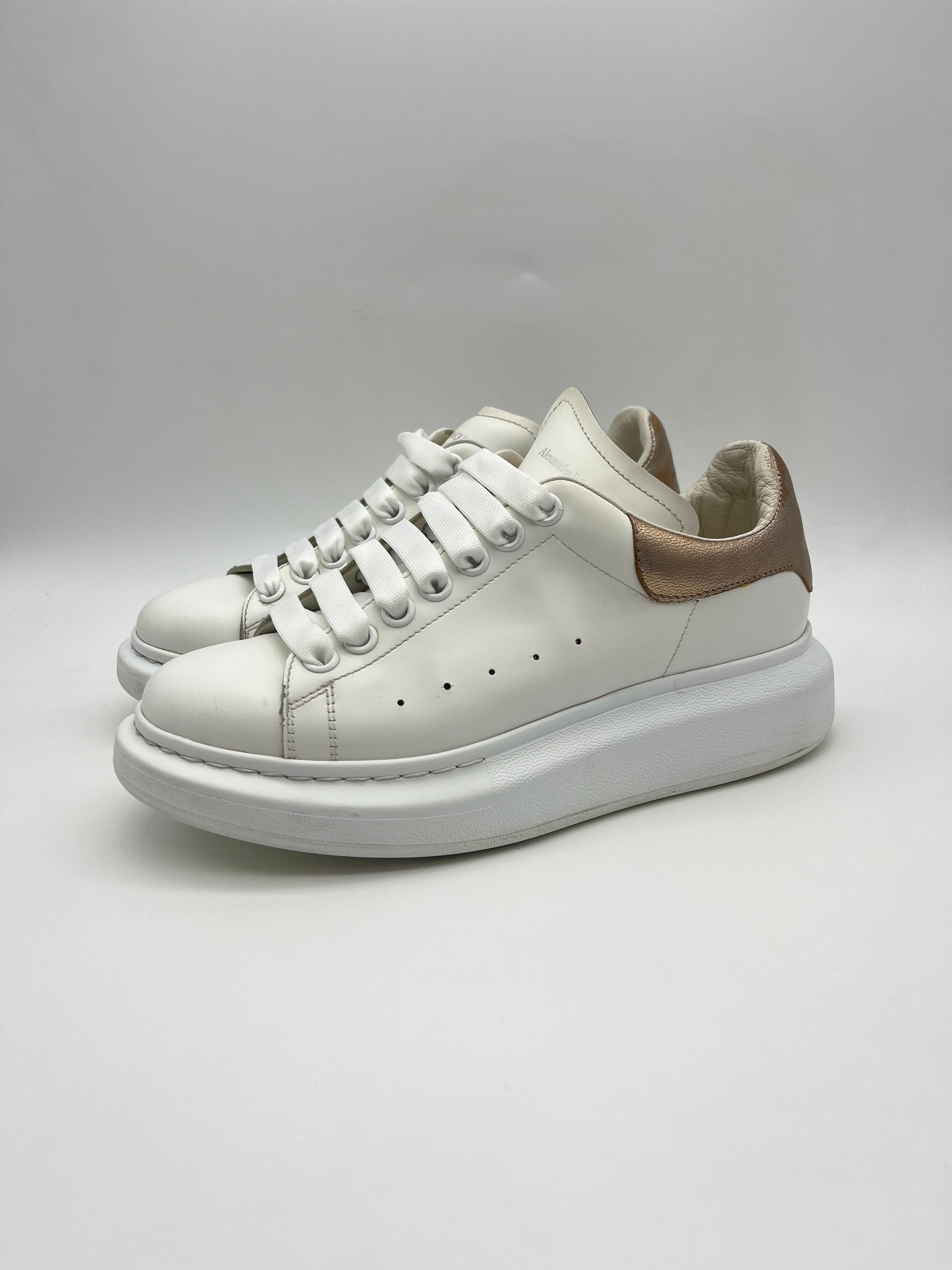 Használt - Alexander McQueen Rose Gold (38)