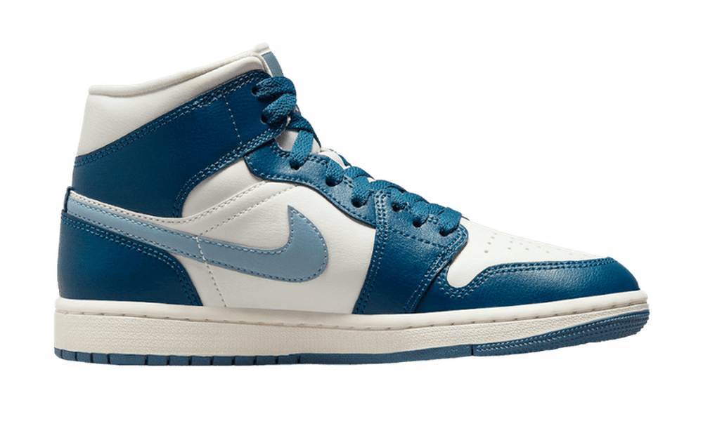 Air Jordan 1 Mid Sky J French Blue