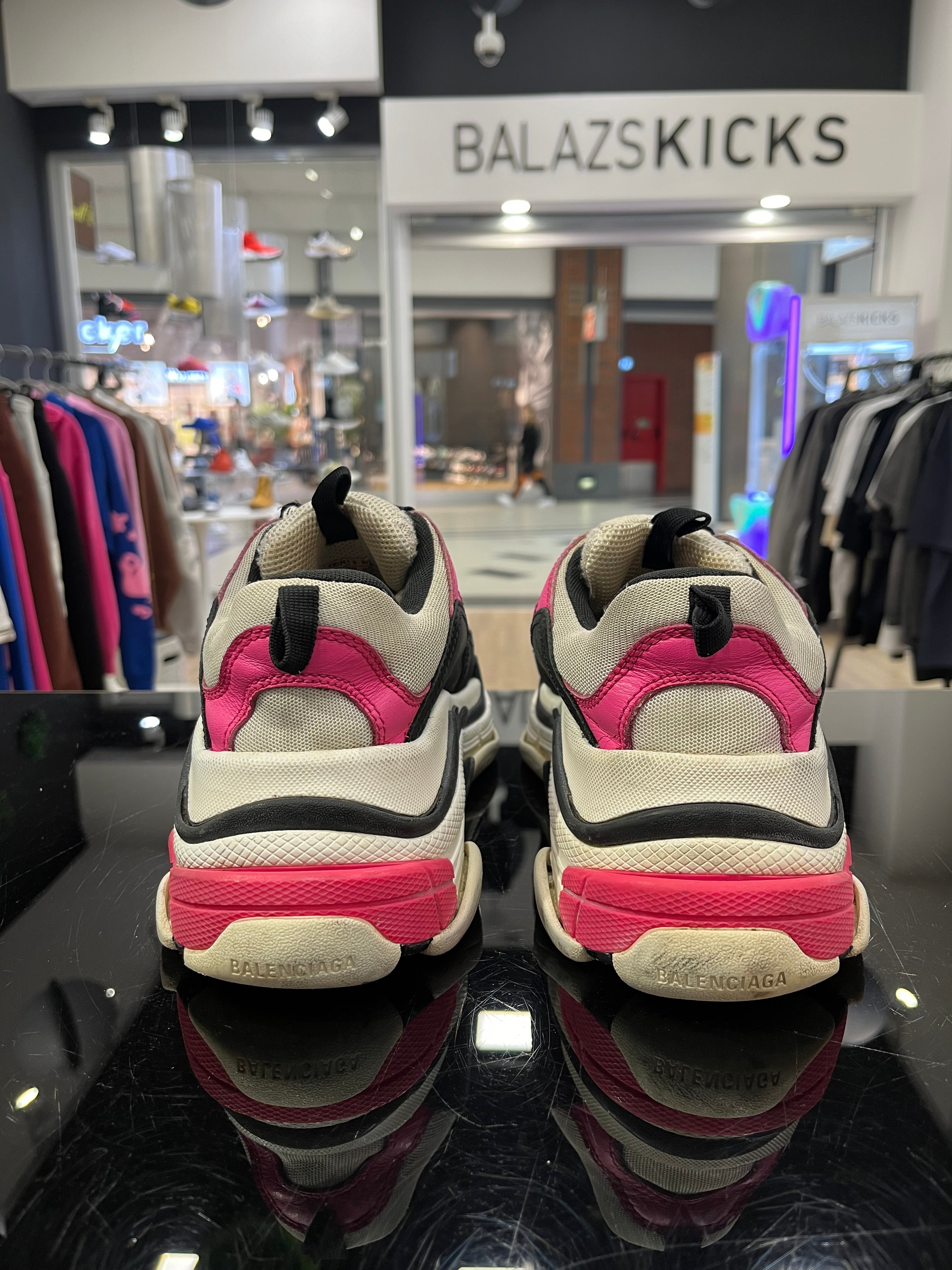 HASZNÁLT - Balenciaga Triple S Pink Black White (40)