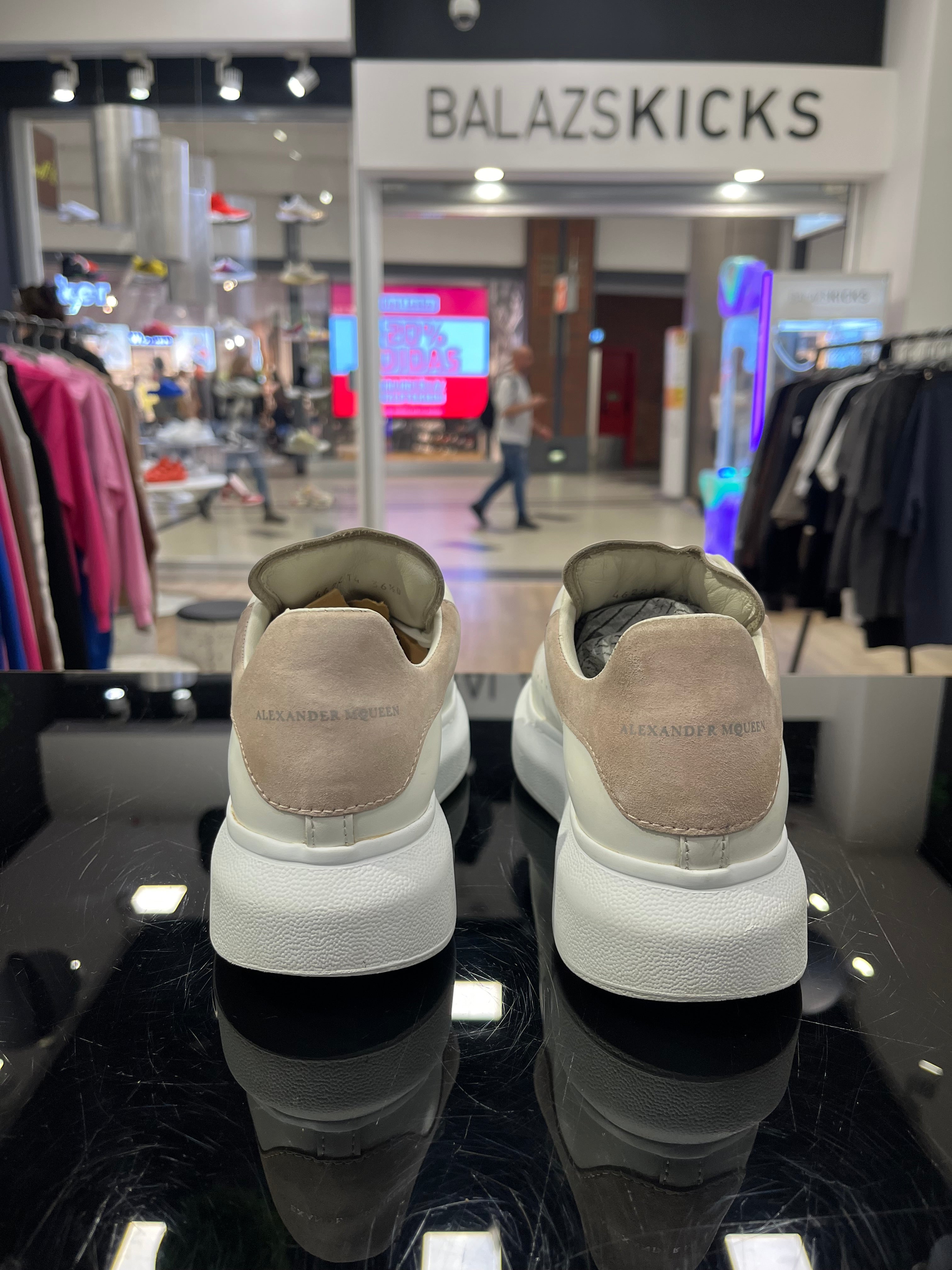 HASZNÁLT - Alexander McQueen White Nude Pink Heel (36 1/2)
