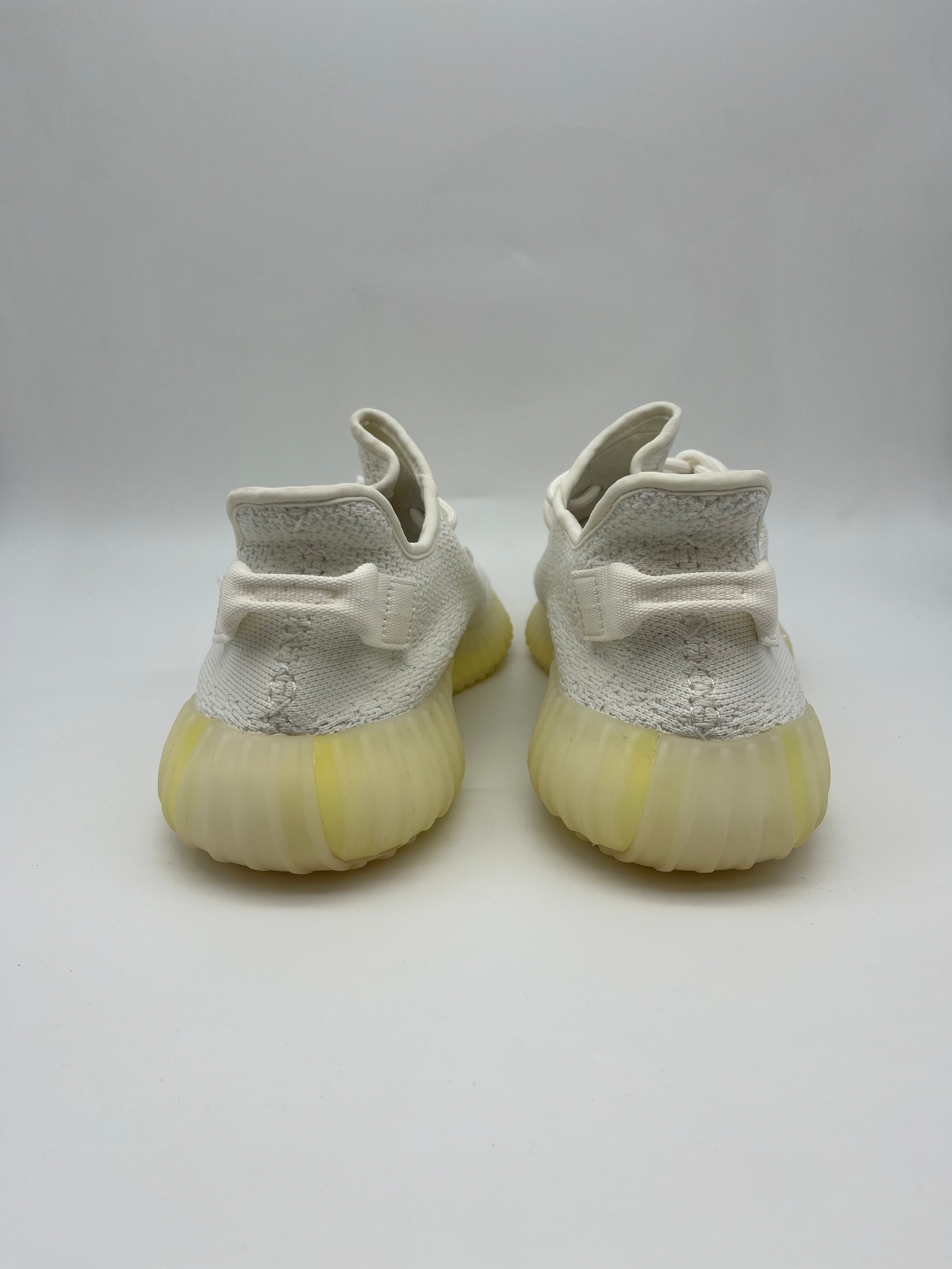 Használt - Yeezy 350 V2 Cream White (43 1/3)