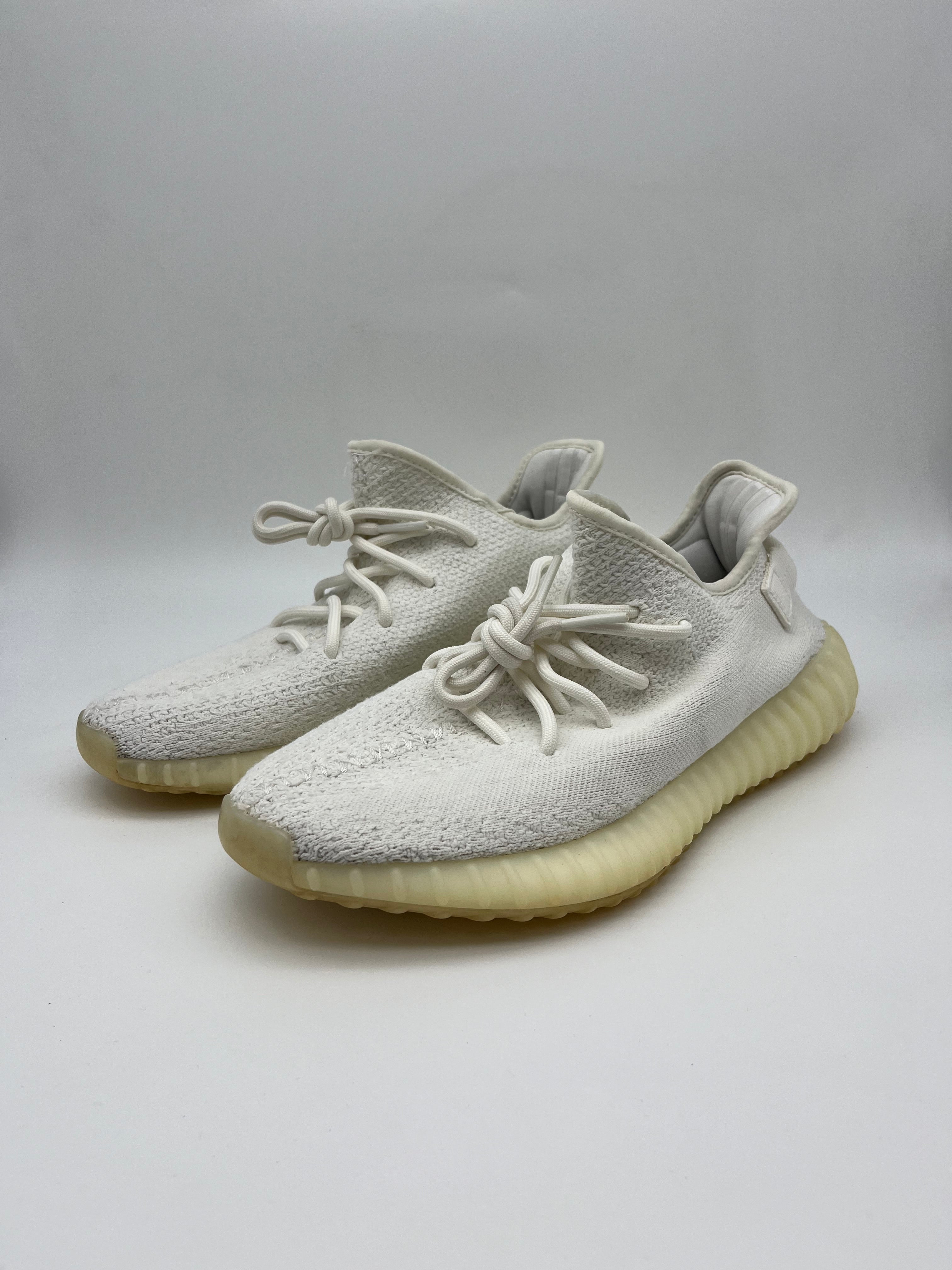 Használt - Yeezy 350 V2 Cream White (42 2/3)