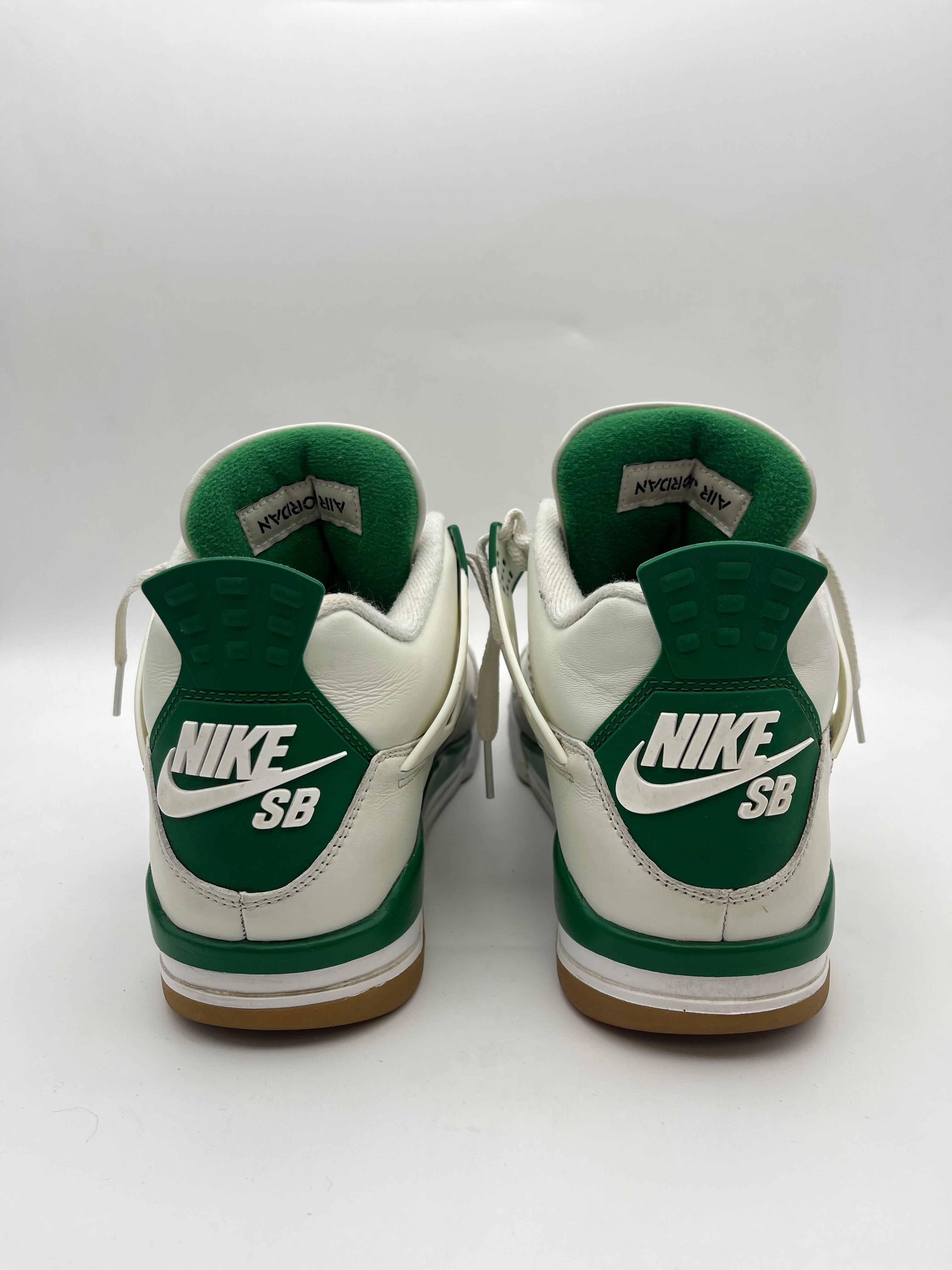 Használt - Jordan 4 SB Pine Green (41)