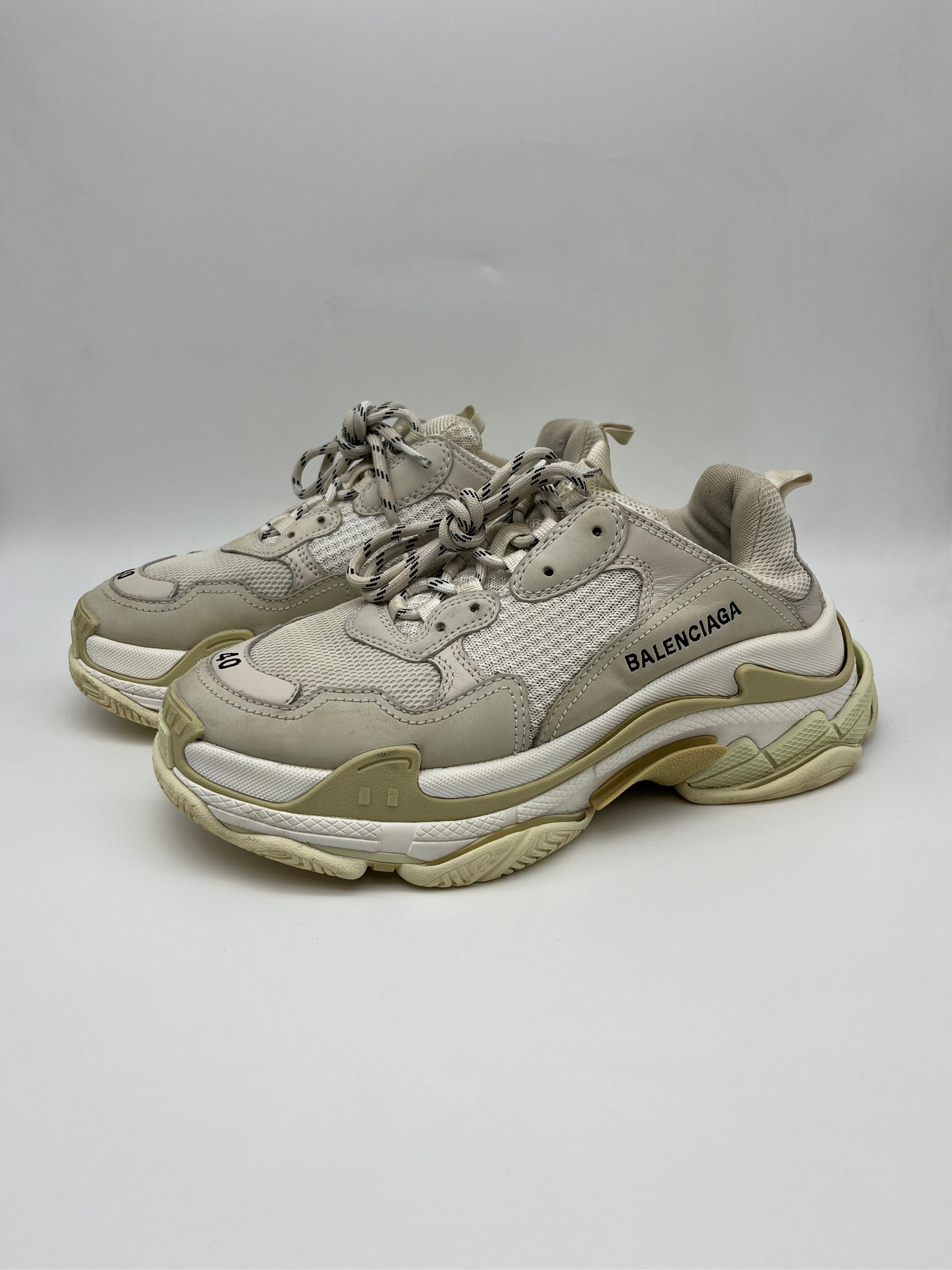 Használt - Balenciaga Triple S White (40)