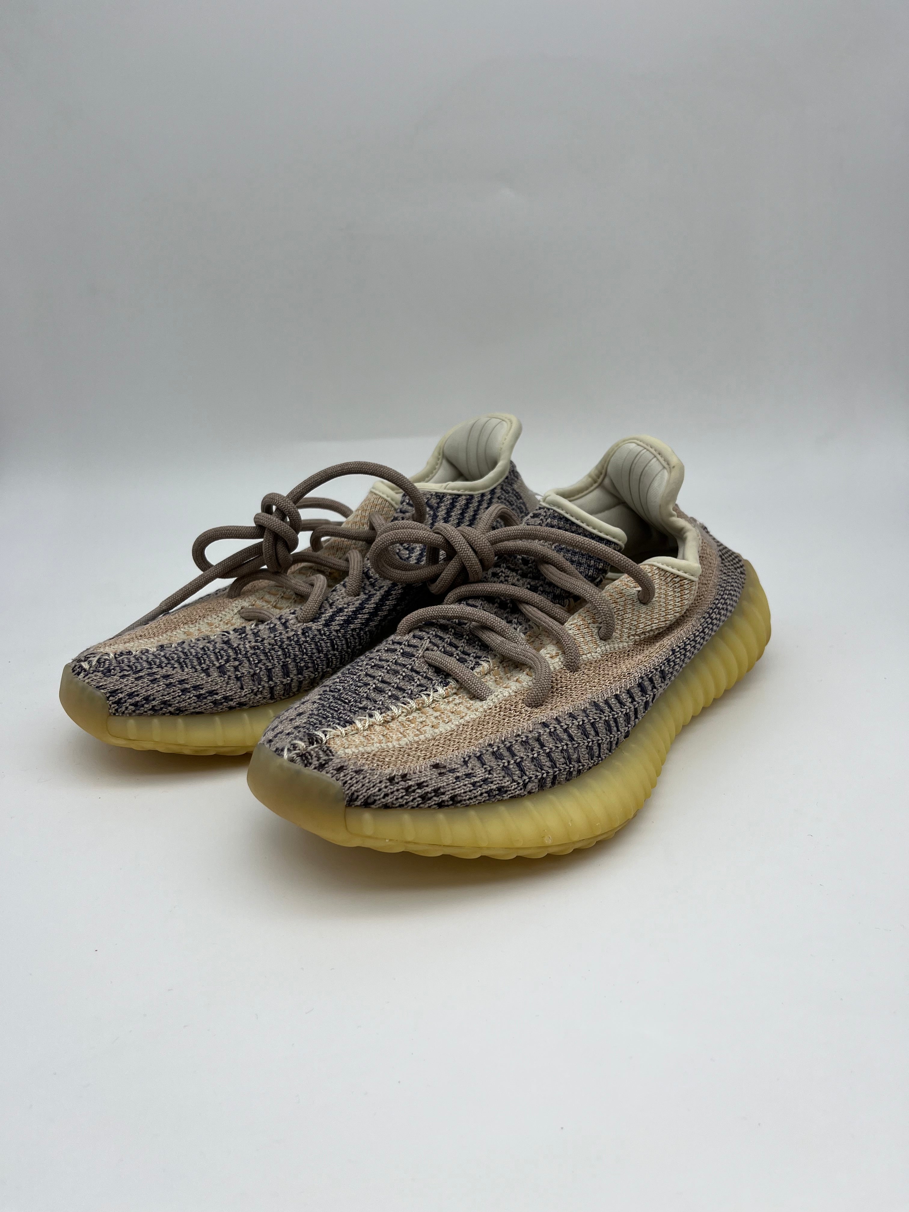 Használt - Yeezy 350 V2 Ash Pearl (36 2/3)
