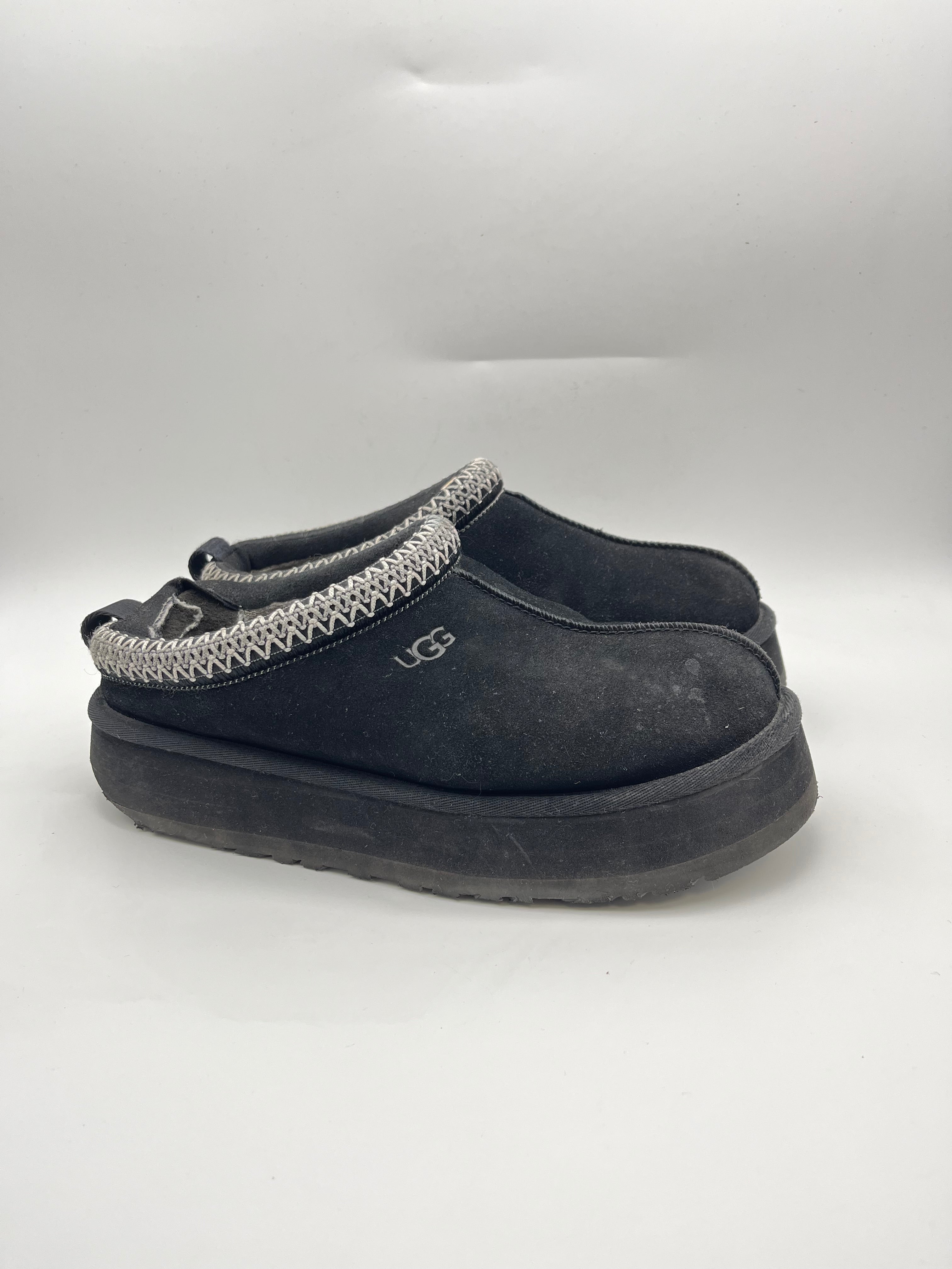 Használt - Ugg Tazz Black (40)