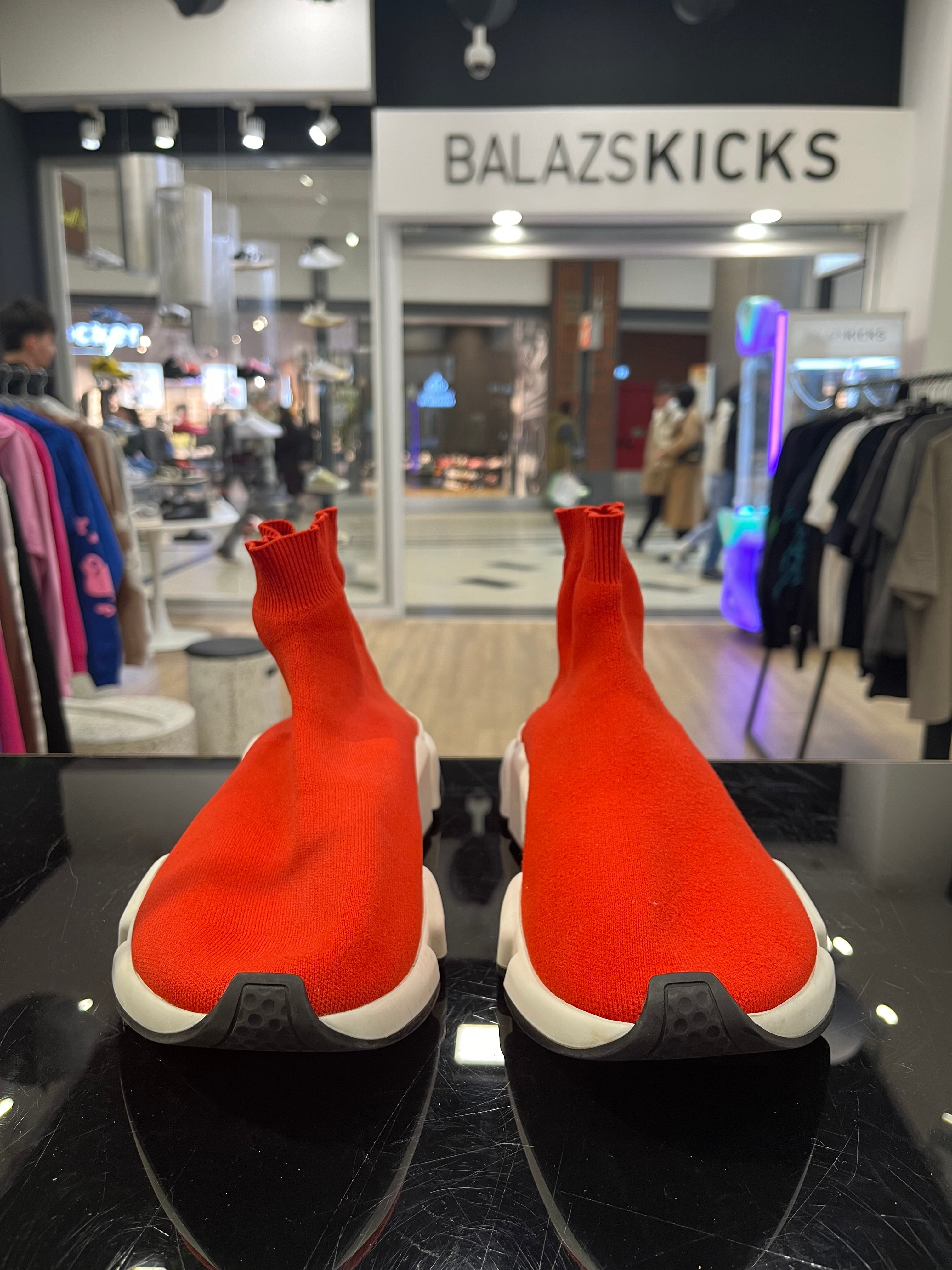 HASZNÁLT - Balenciaga Speed Trainer Red (44)