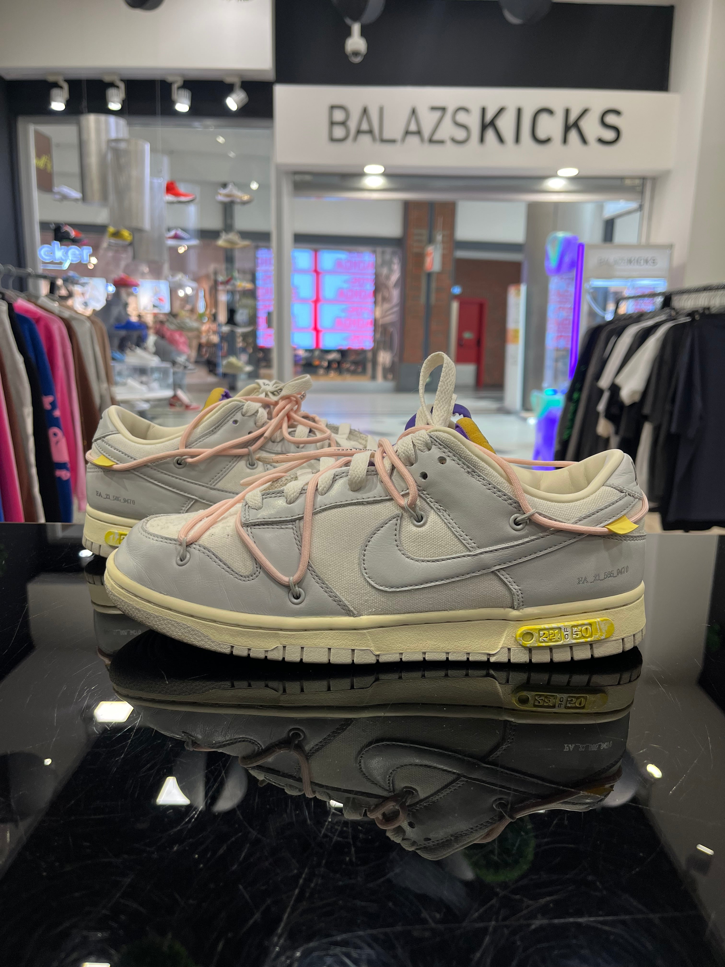 HASZNÁLT - Off White Dunk Low 24/50