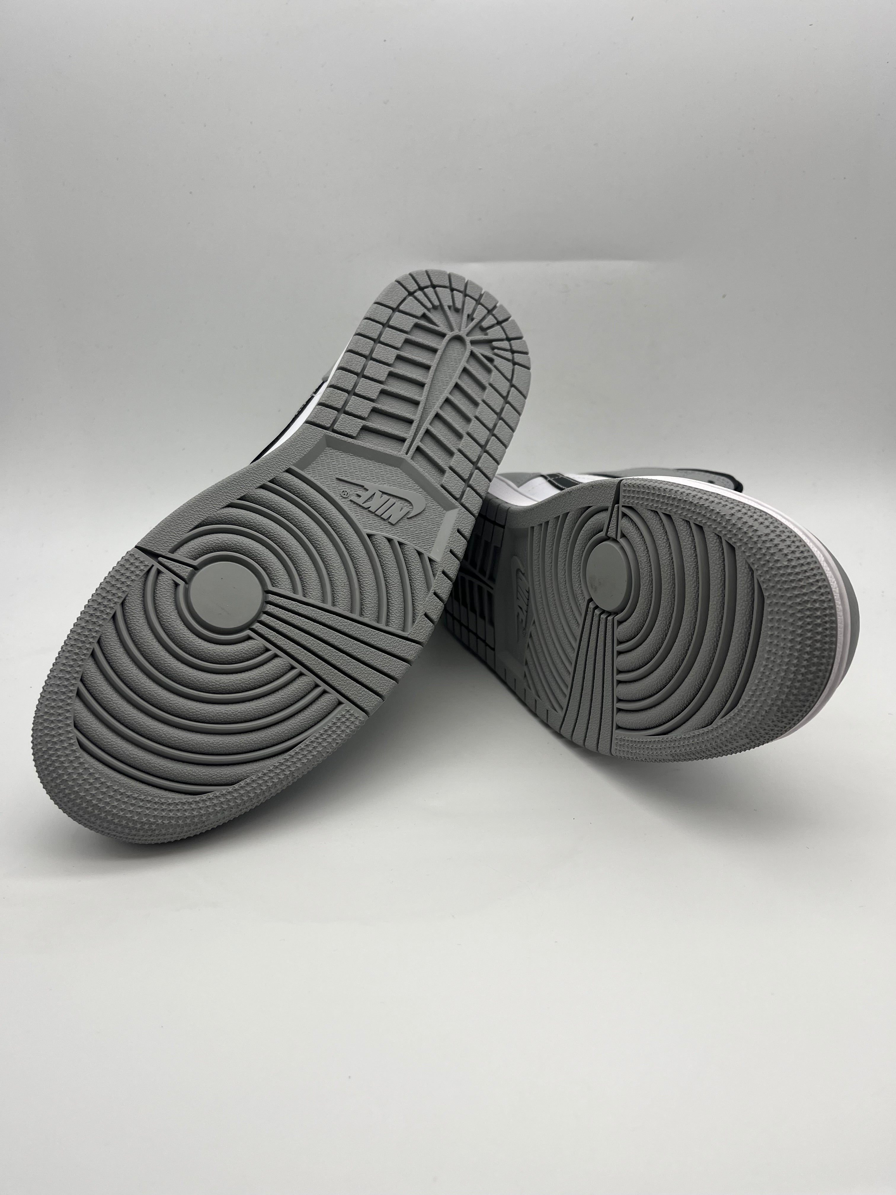 Újszerű - Jordan 1 Mid Anthracite (Több méret)