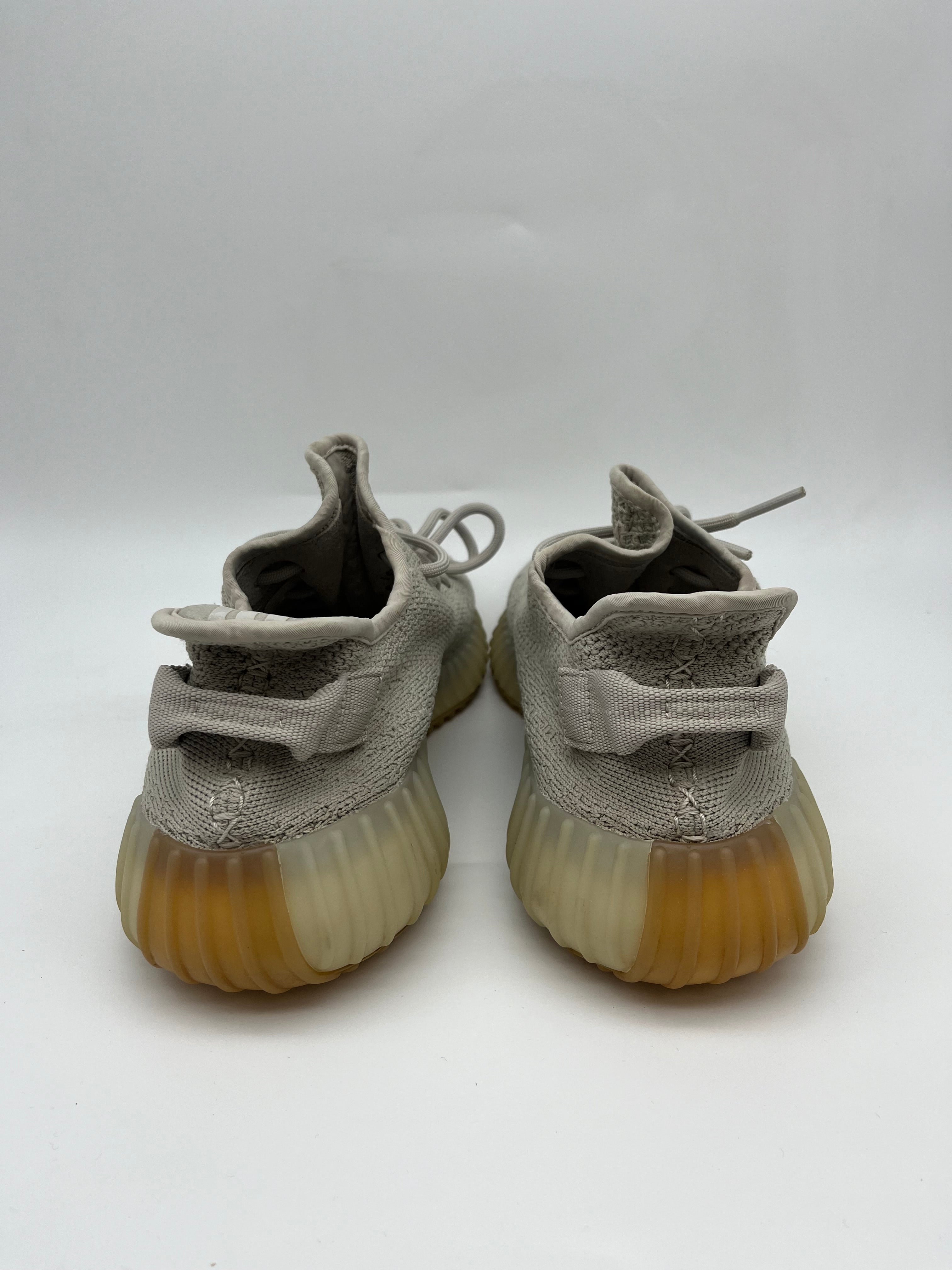 Használt - Yeezy 350 V2 Sesame (43 1/3)