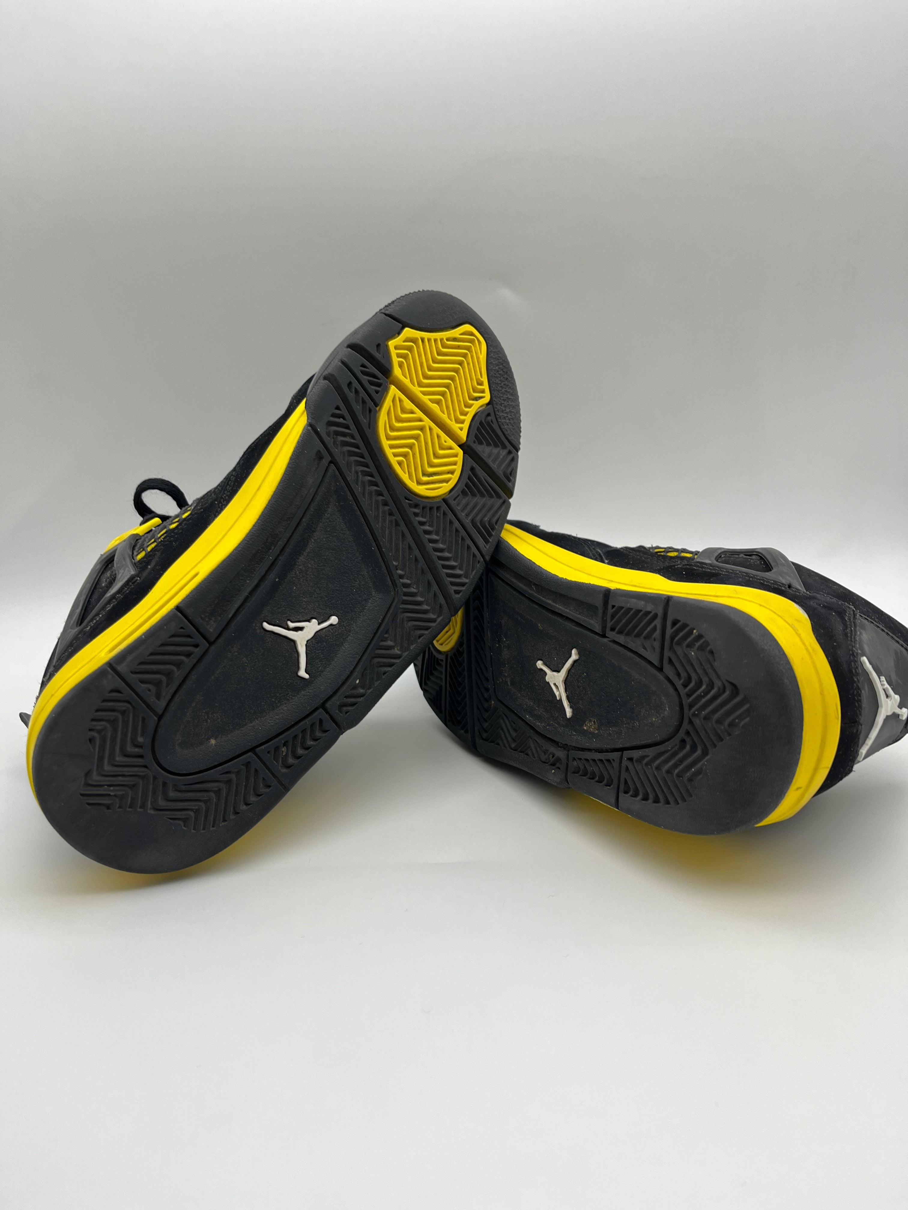 Használt - Jordan 4 Yellow Thunder (36)