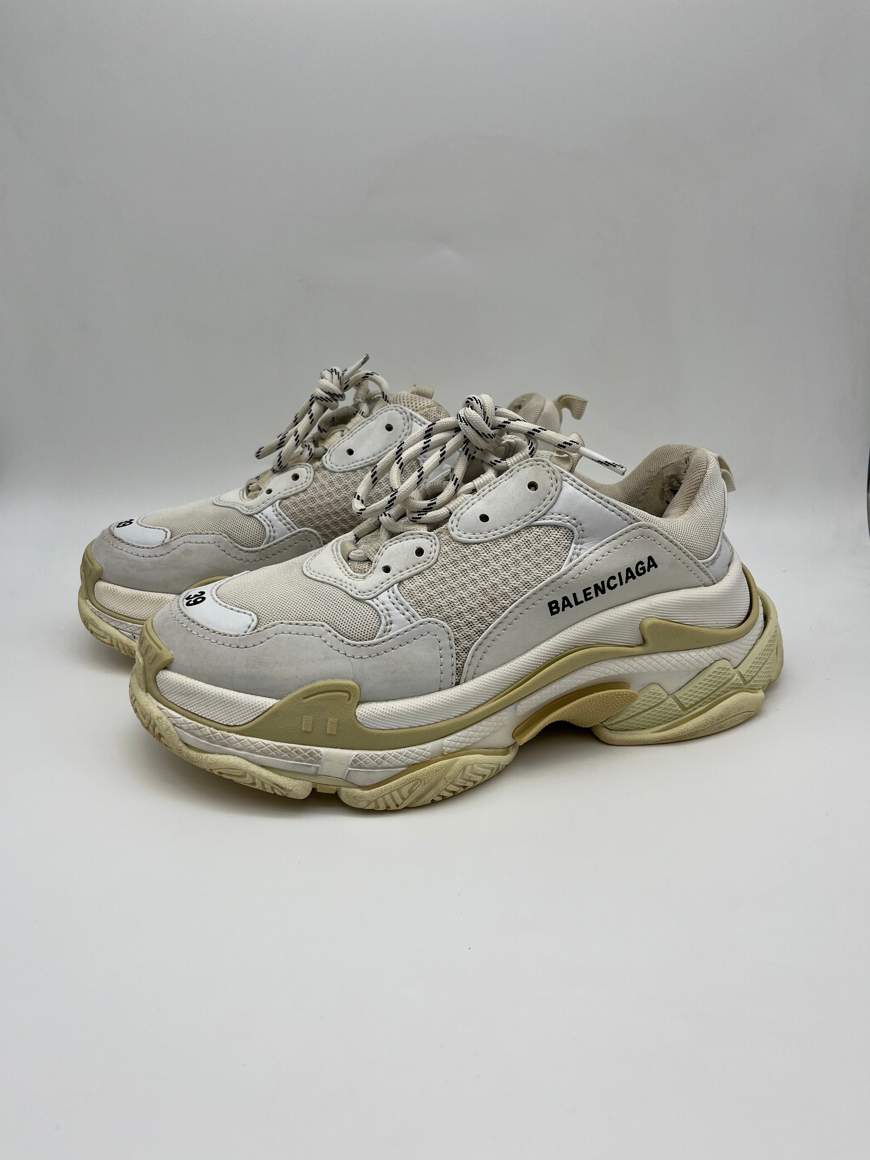 Használt - Balenciaga Triple S White (39)